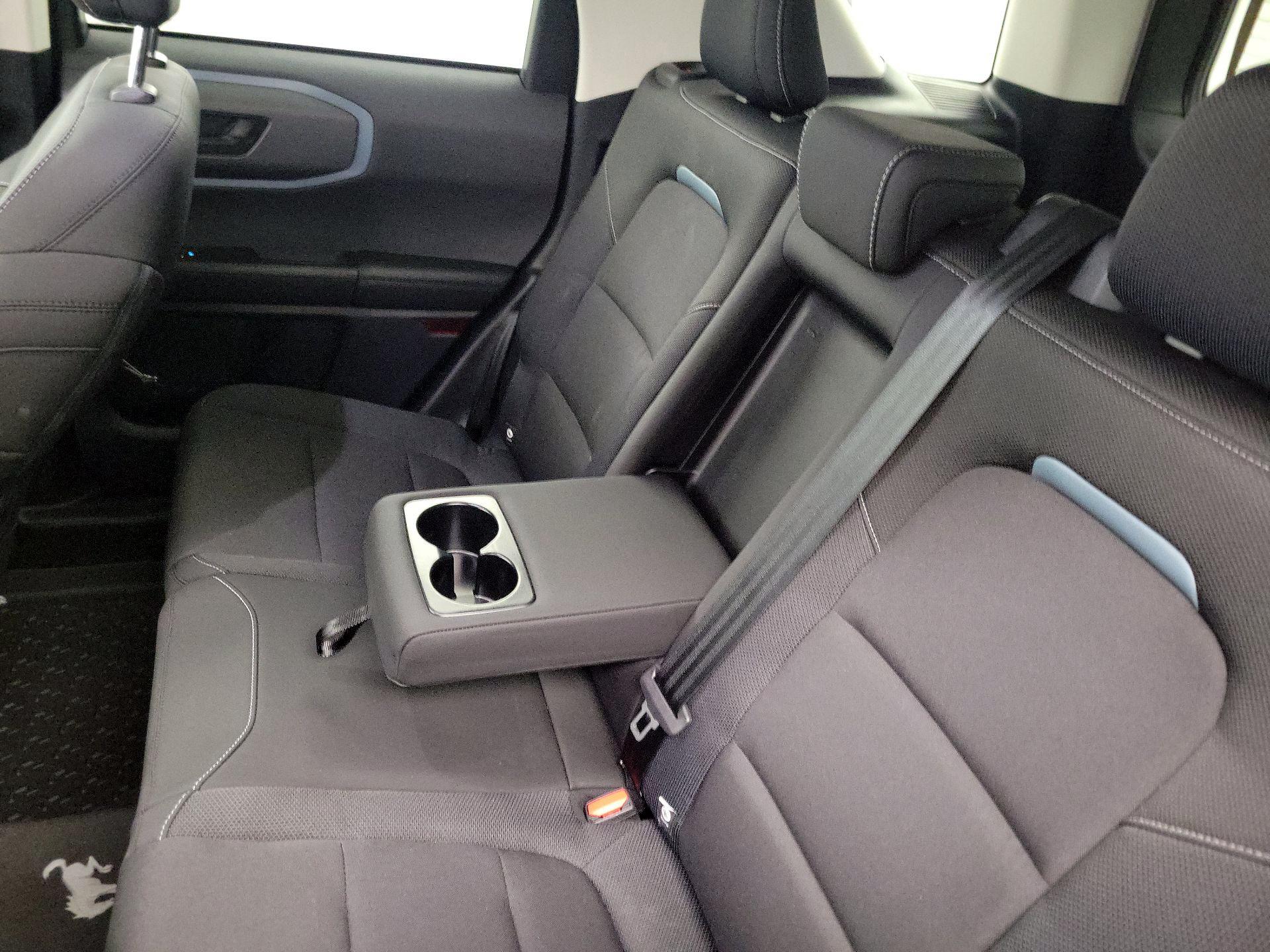 Thumbnail: 2022 Ford Bronco Sport - 17