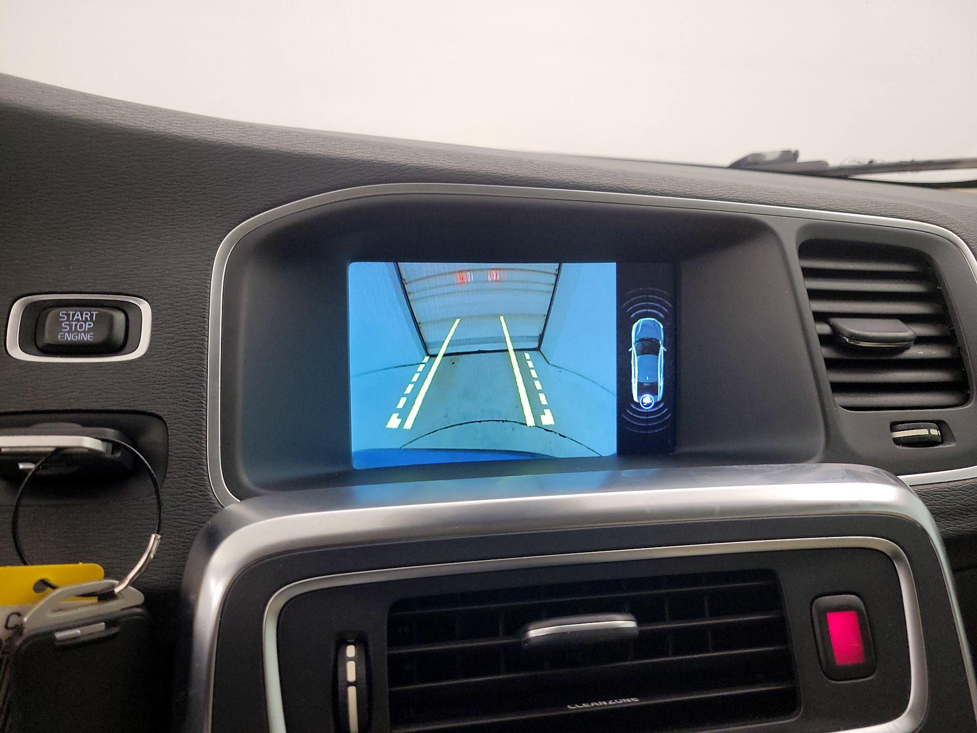 Thumbnail: 2017 Volvo S60 - 14