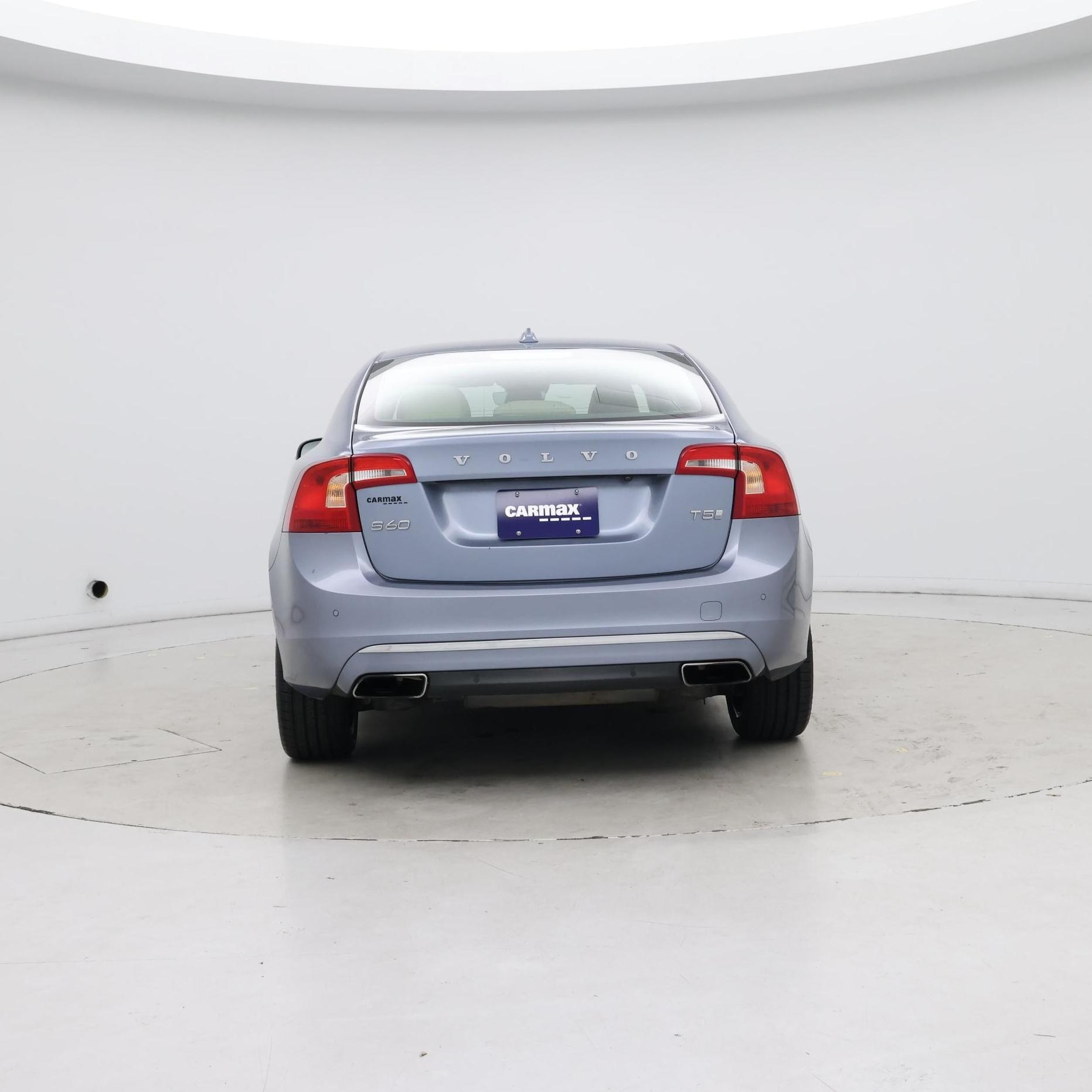 Thumbnail: 2017 Volvo S60 - 6