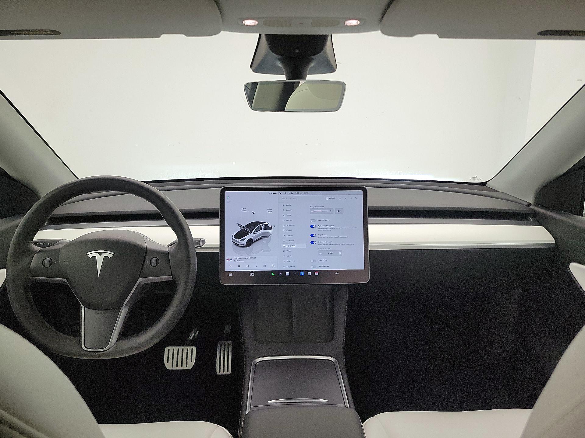 Thumbnail: 2022 Tesla Model Y - 9