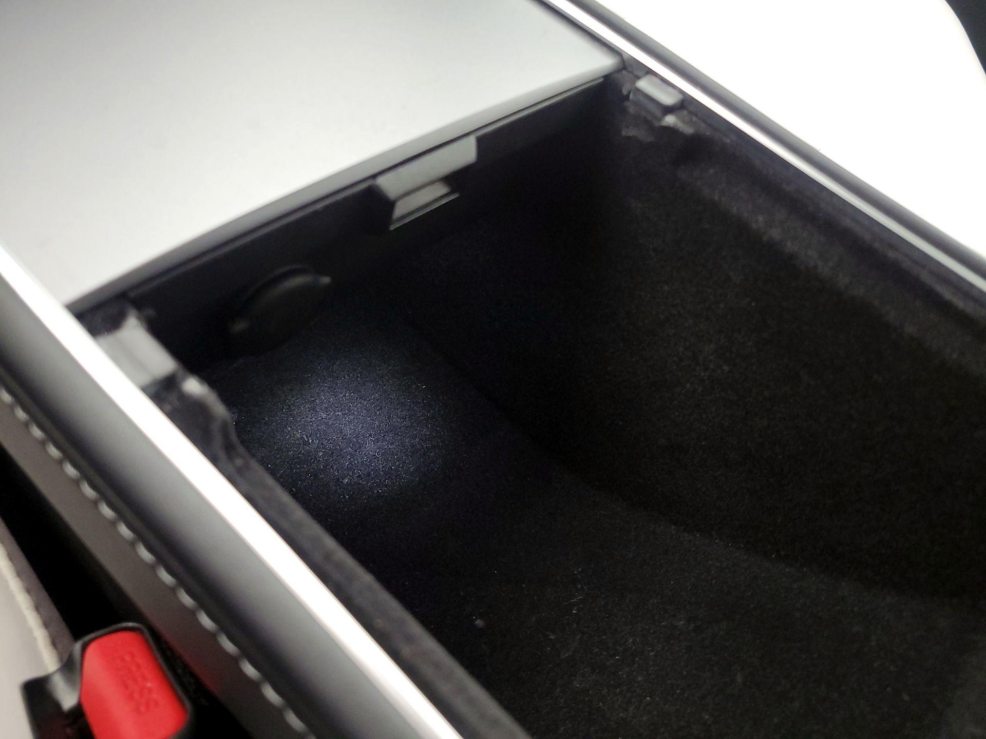 Thumbnail: 2022 Tesla Model Y - 18