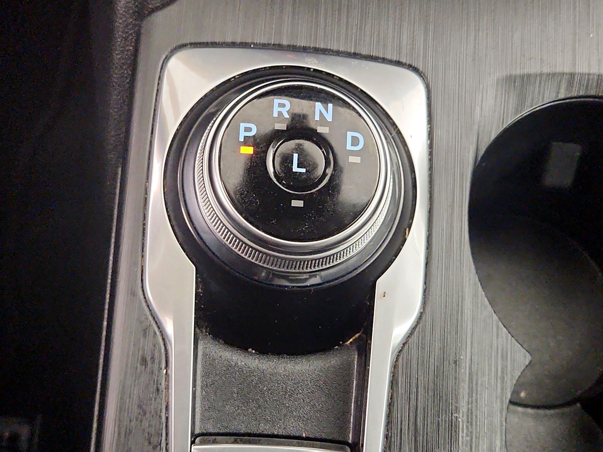 Thumbnail: 2021 Ford Escape - 17