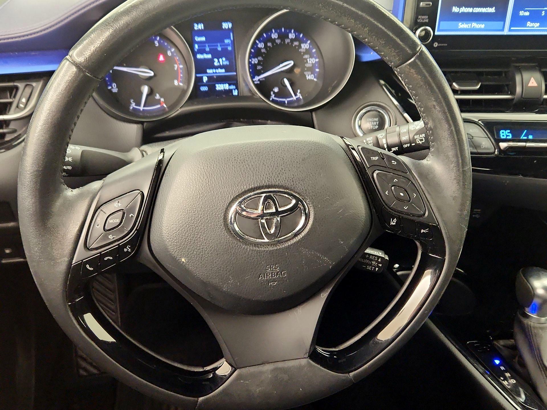 Thumbnail: 2021 Toyota C-HR - 10