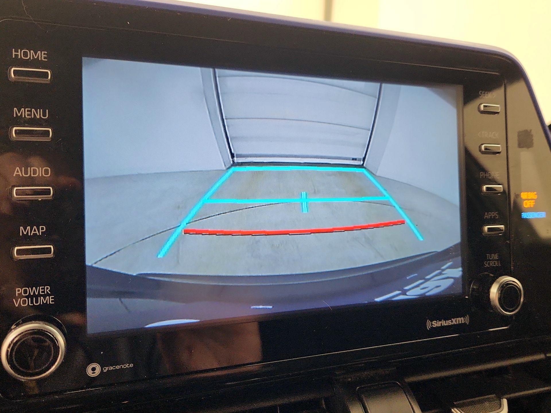 Thumbnail: 2021 Toyota C-HR - 14