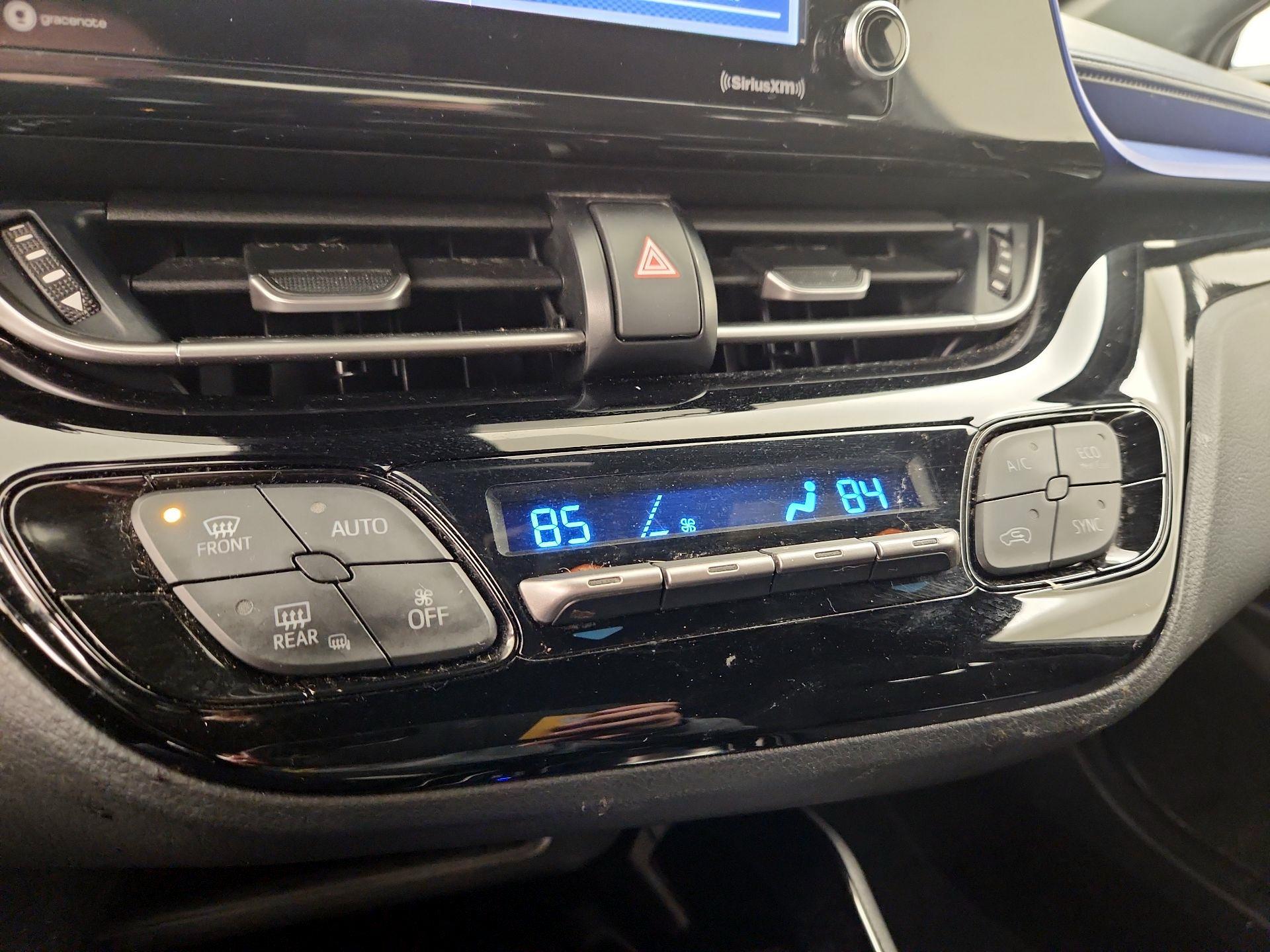 Thumbnail: 2021 Toyota C-HR - 16