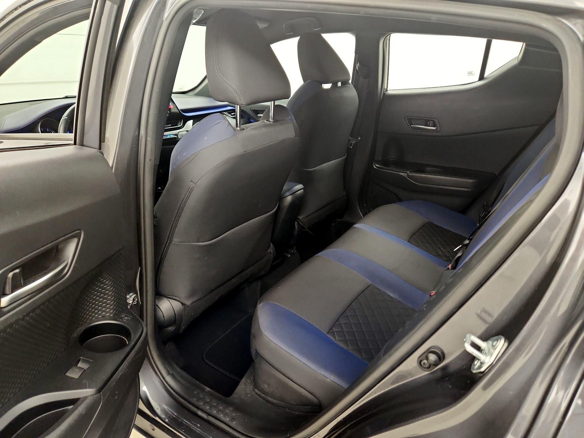 Thumbnail: 2021 Toyota C-HR - 19