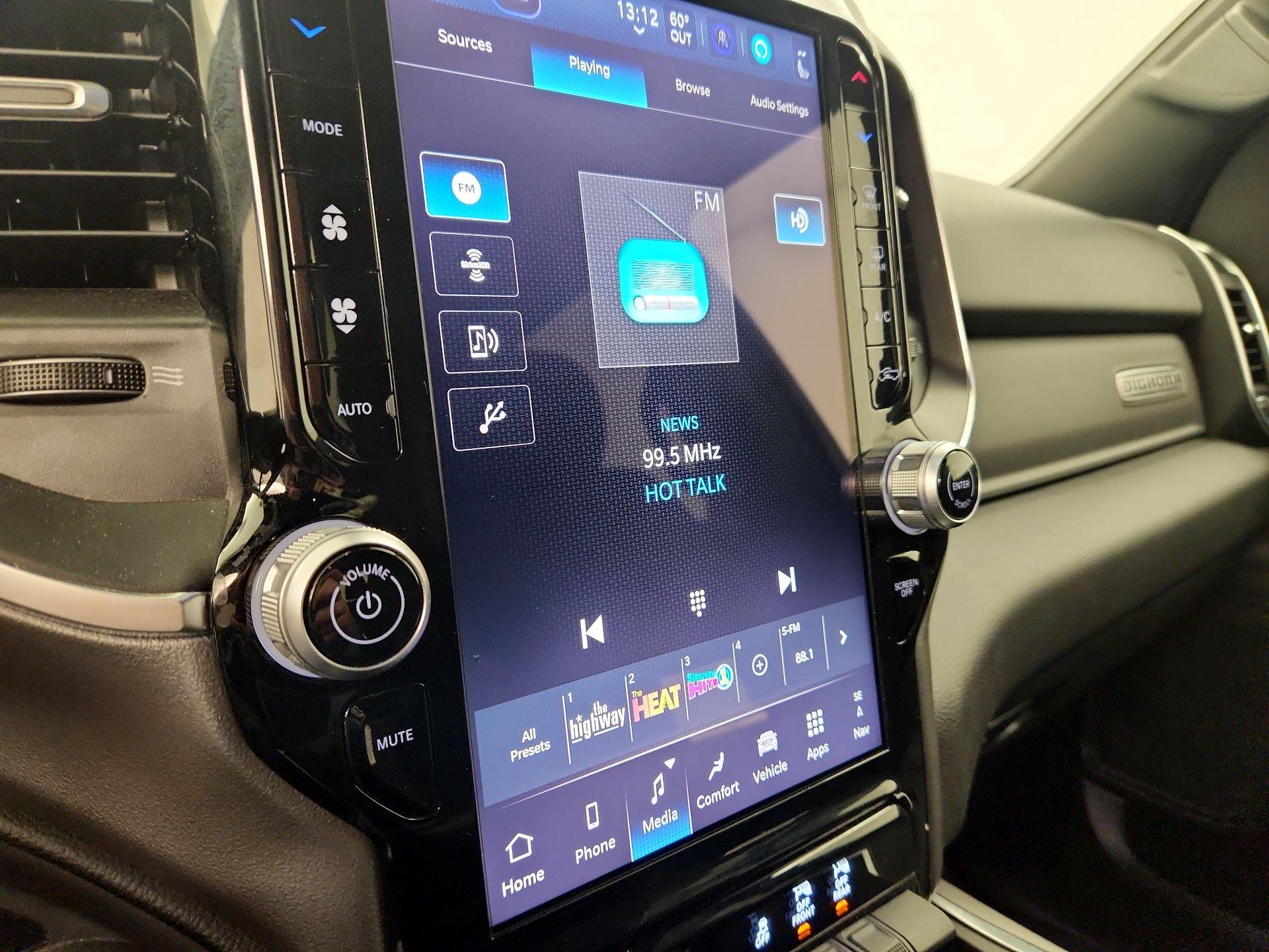 Thumbnail: 2025 RAM 1500 - 15