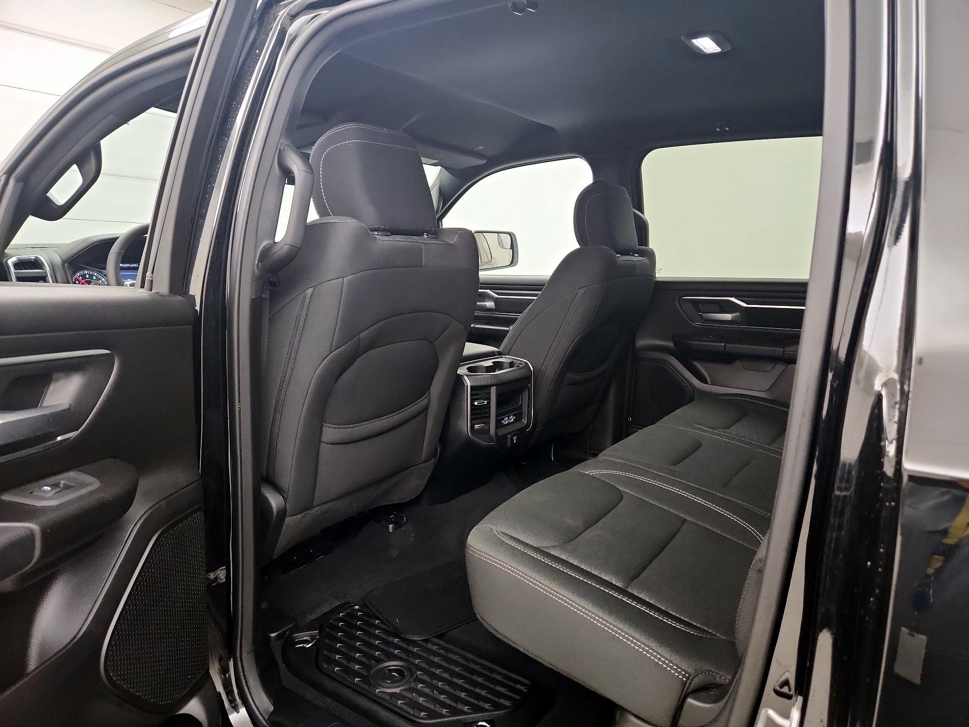 Thumbnail: 2025 RAM 1500 - 19