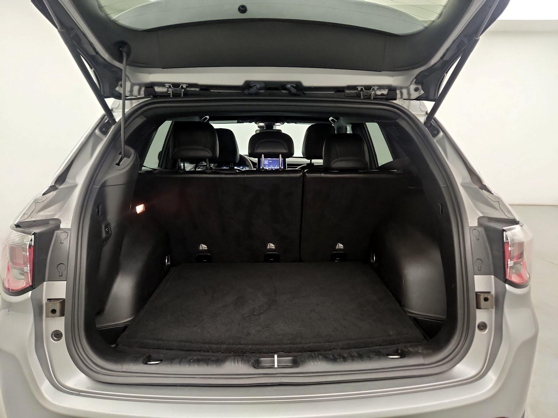 Thumbnail: 2023 Jeep Compass - 18