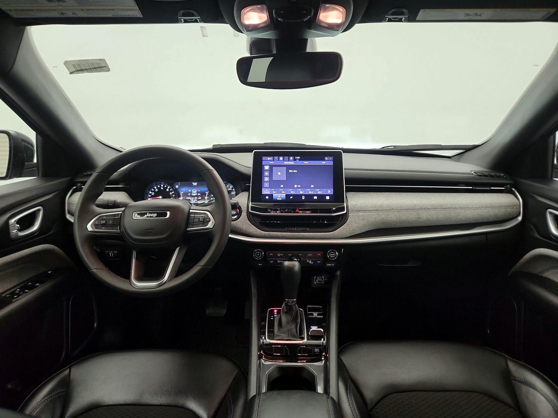 Thumbnail: 2023 Jeep Compass - 8