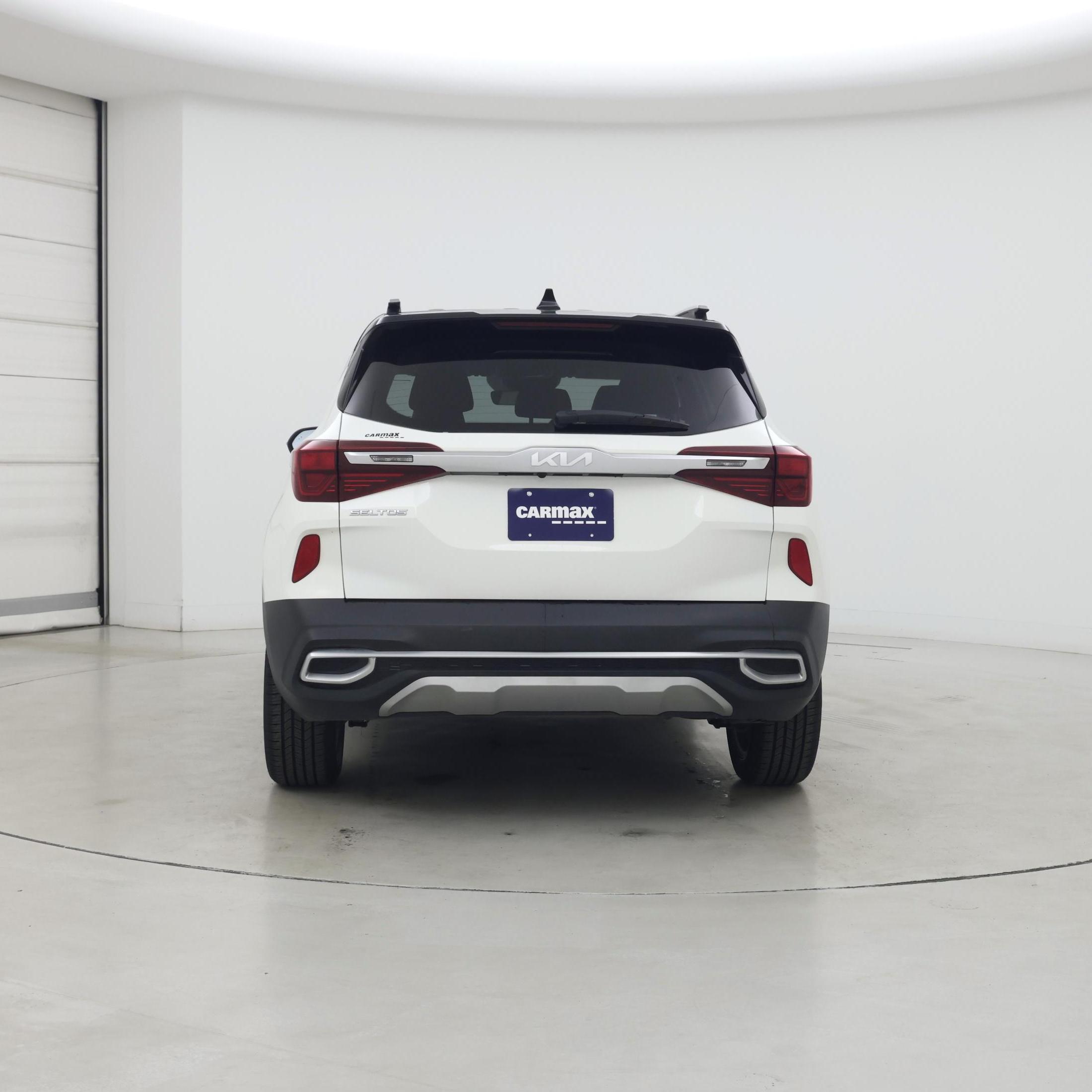 Thumbnail: 2023 Kia Seltos - 6