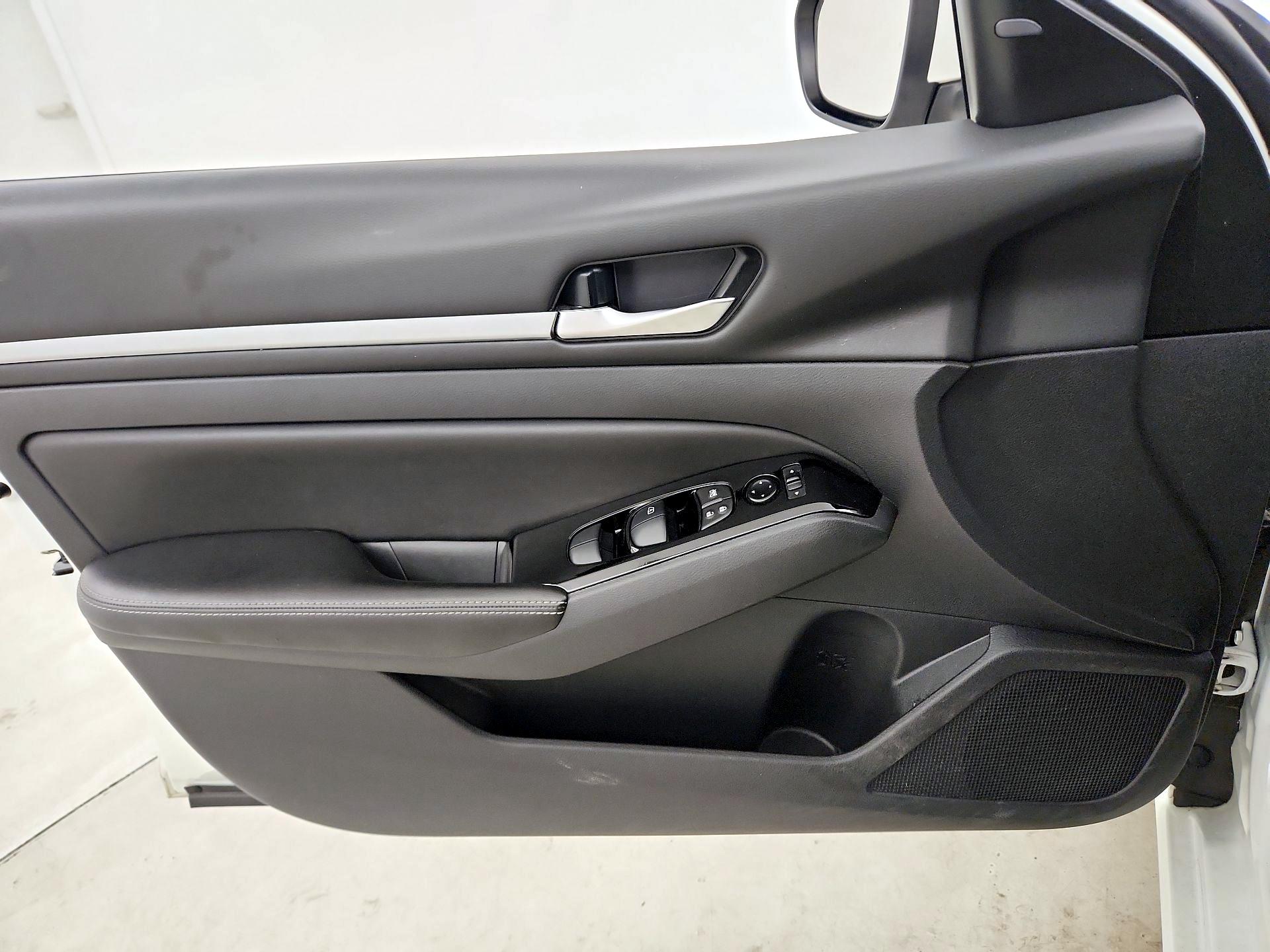 Thumbnail: 2023 Nissan Altima - 12