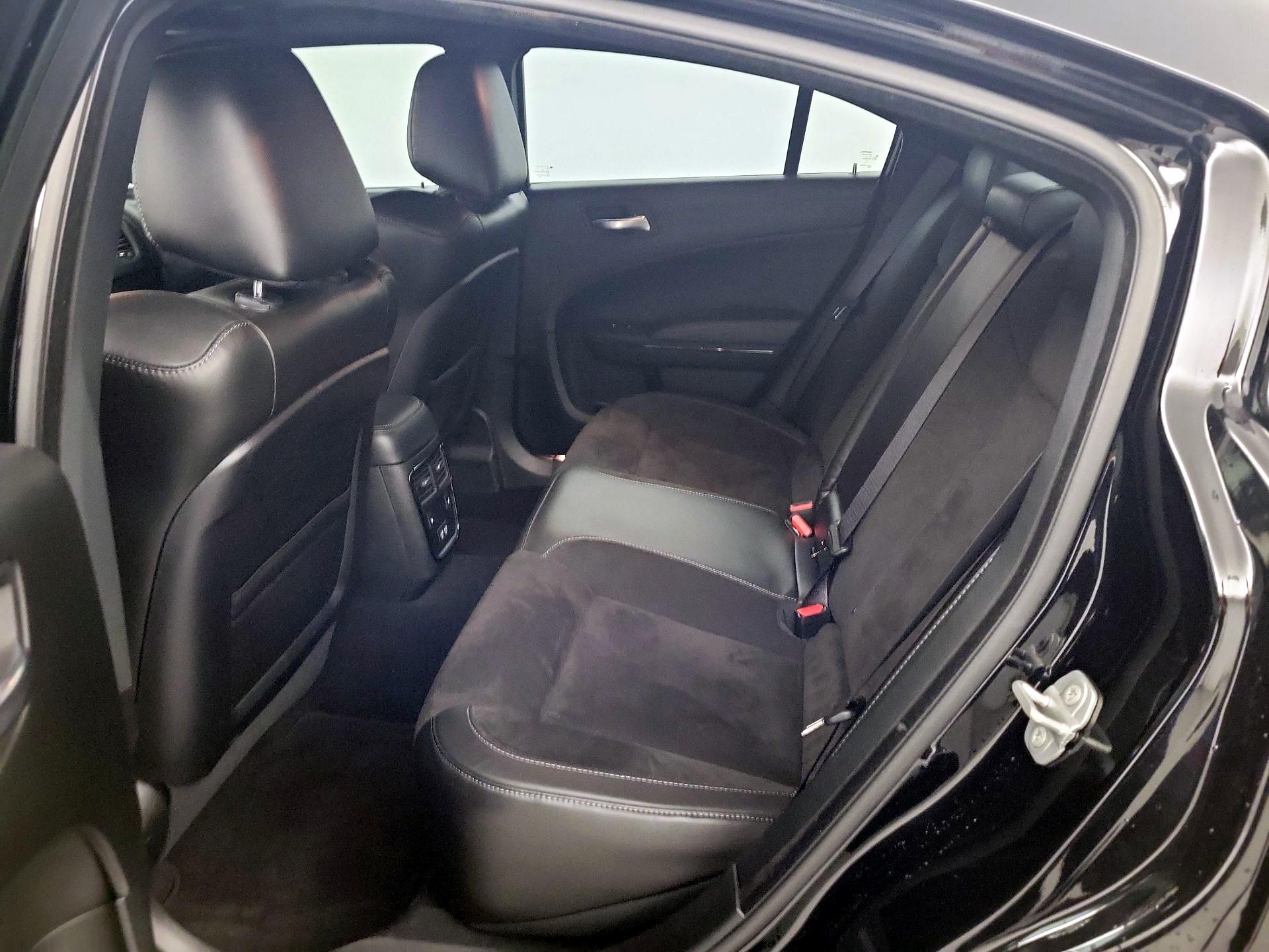 Thumbnail: 2022 Dodge Charger - 18