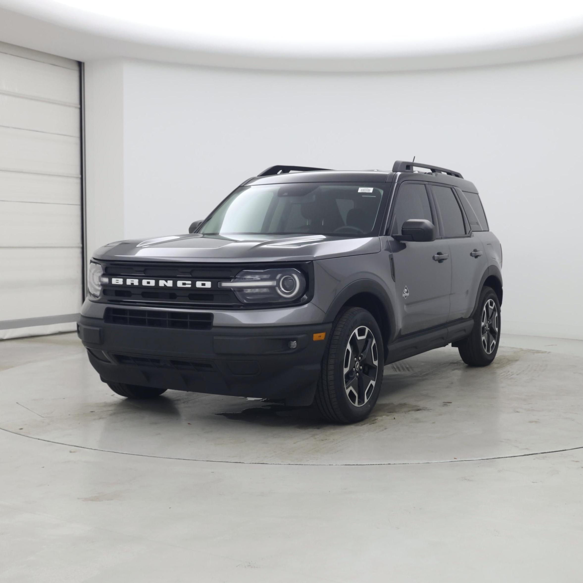 Thumbnail: 2023 Ford Bronco Sport - 4