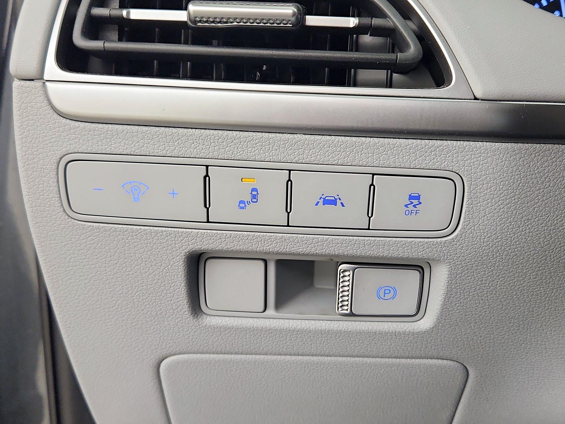 Thumbnail: 2021 Hyundai Palisade - 13