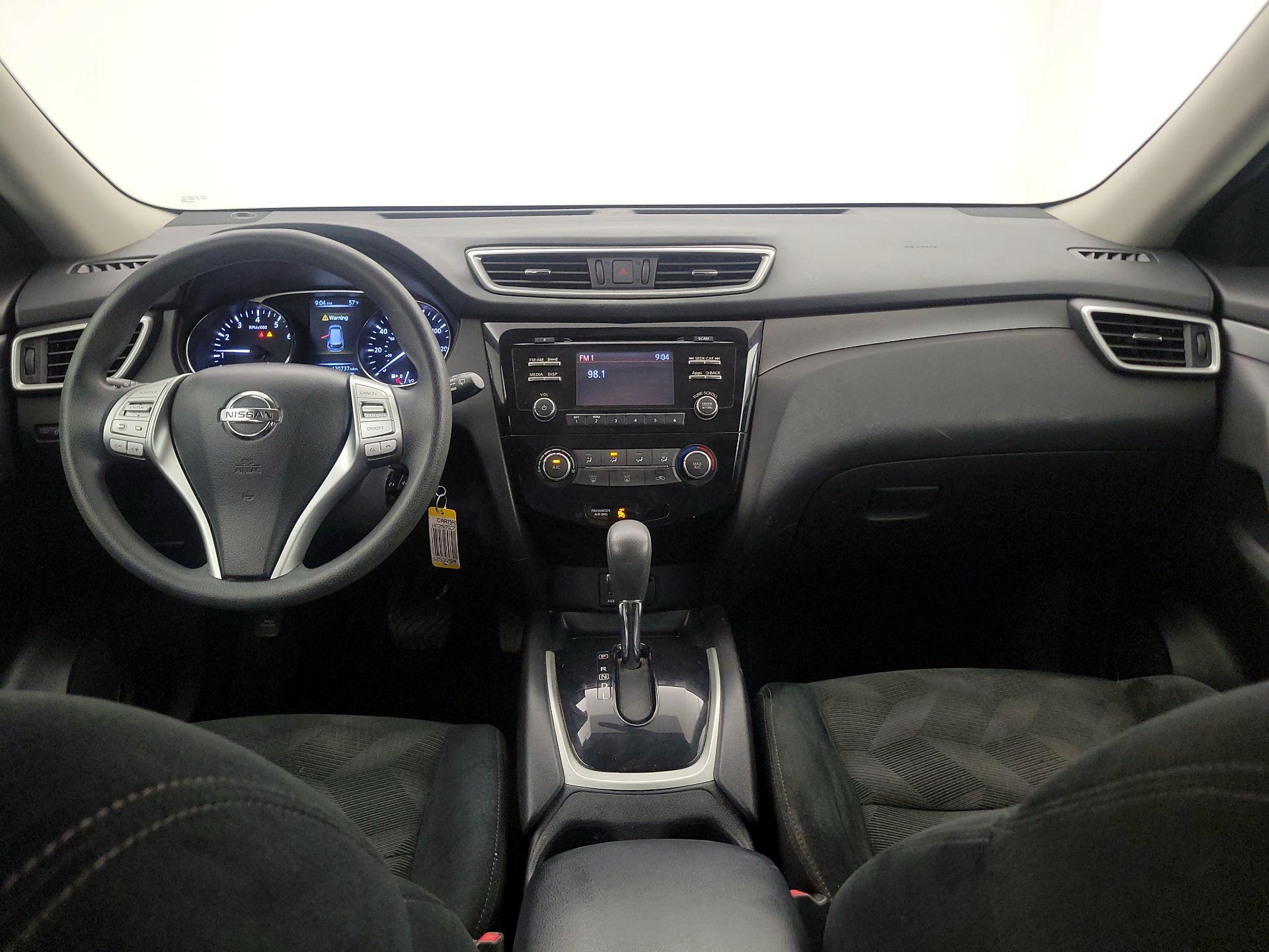 Thumbnail: 2016 Nissan Rogue - 9