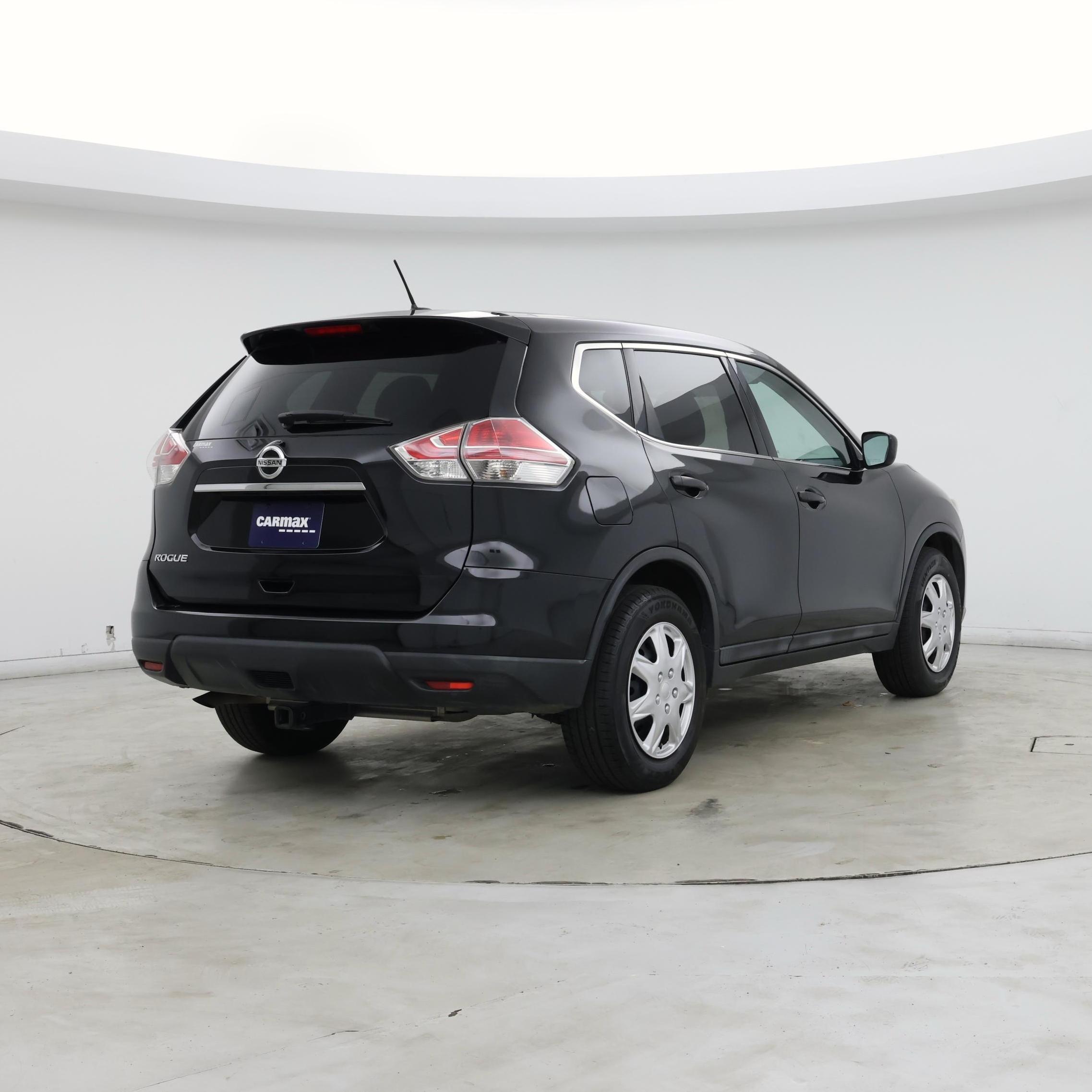 Thumbnail: 2016 Nissan Rogue - 8