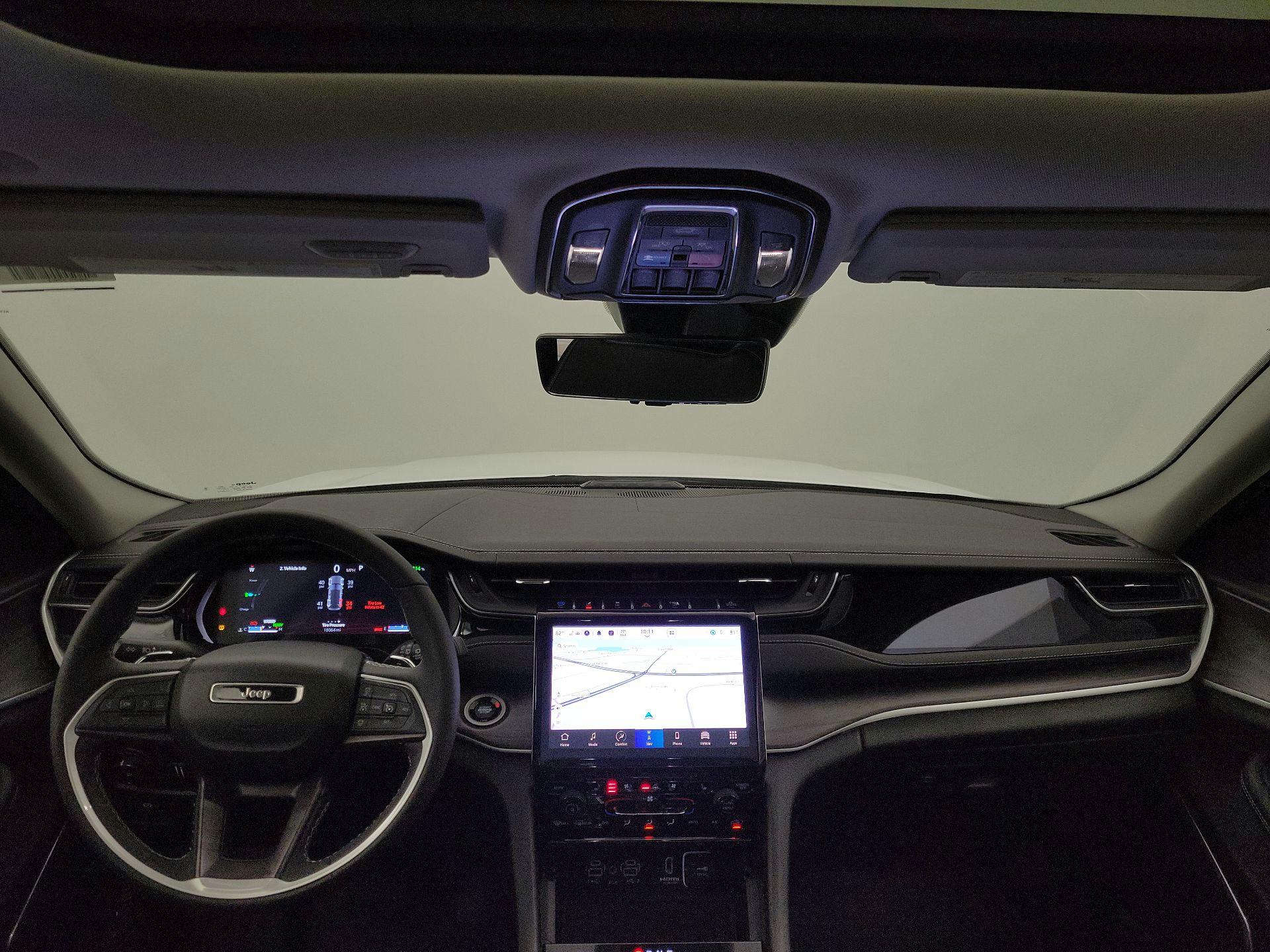 Thumbnail: 2022 Jeep Grand Cherokee - 9
