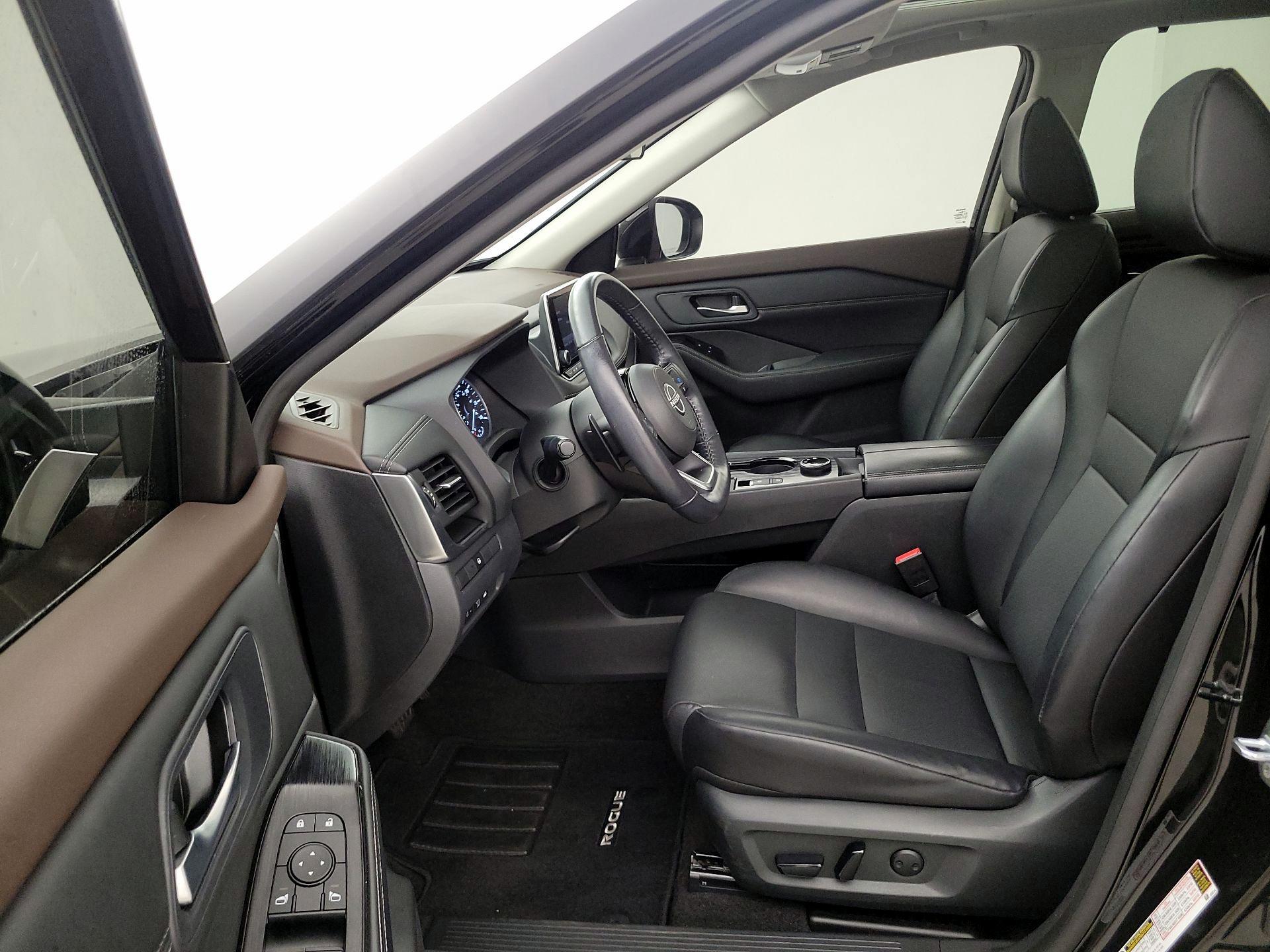 Thumbnail: 2023 Nissan Rogue - 11