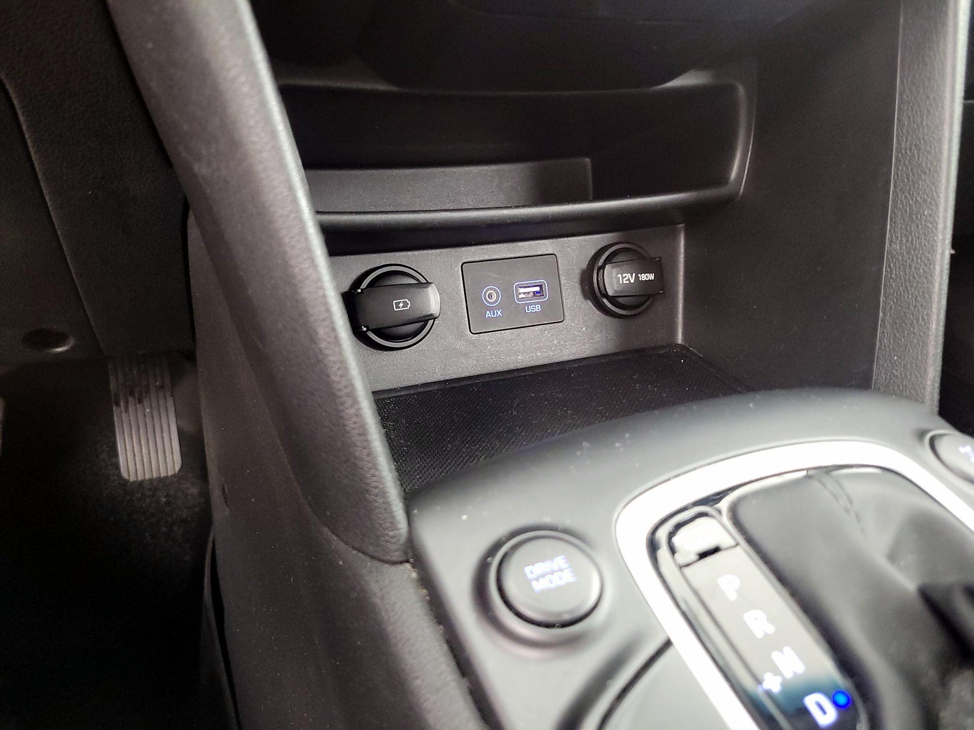 Thumbnail: 2019 Hyundai Kona - 18