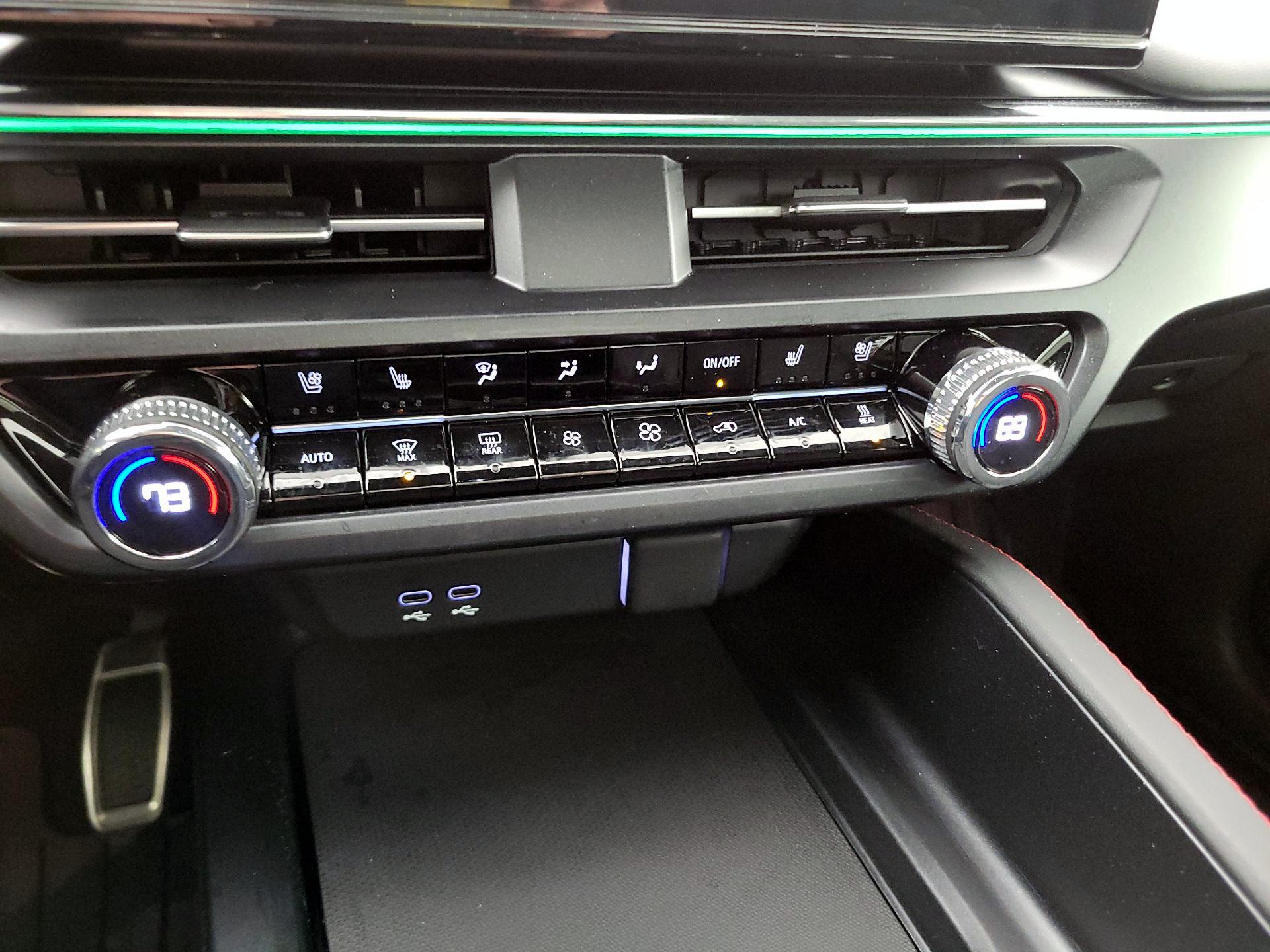 Thumbnail: 2024 Acura ZDX - 17