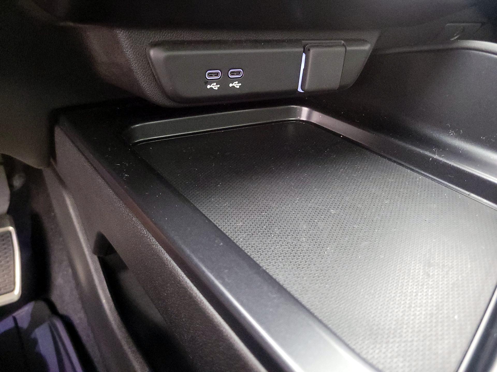 Thumbnail: 2024 Acura ZDX - 19