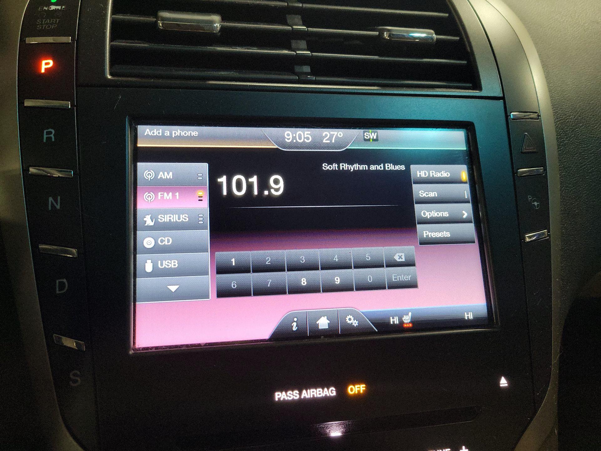 Thumbnail: 2016 Lincoln MKZ - 15