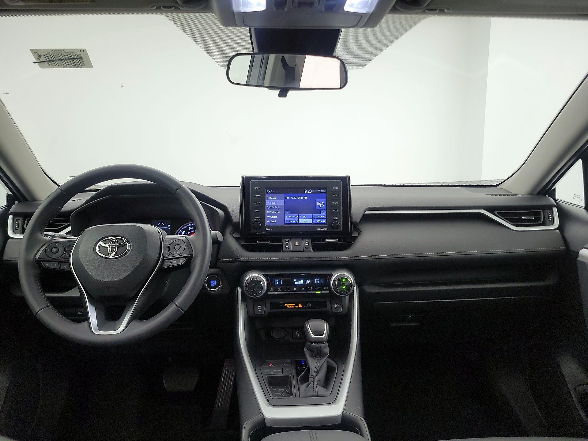 Thumbnail: 2022 Toyota RAV4 - 9