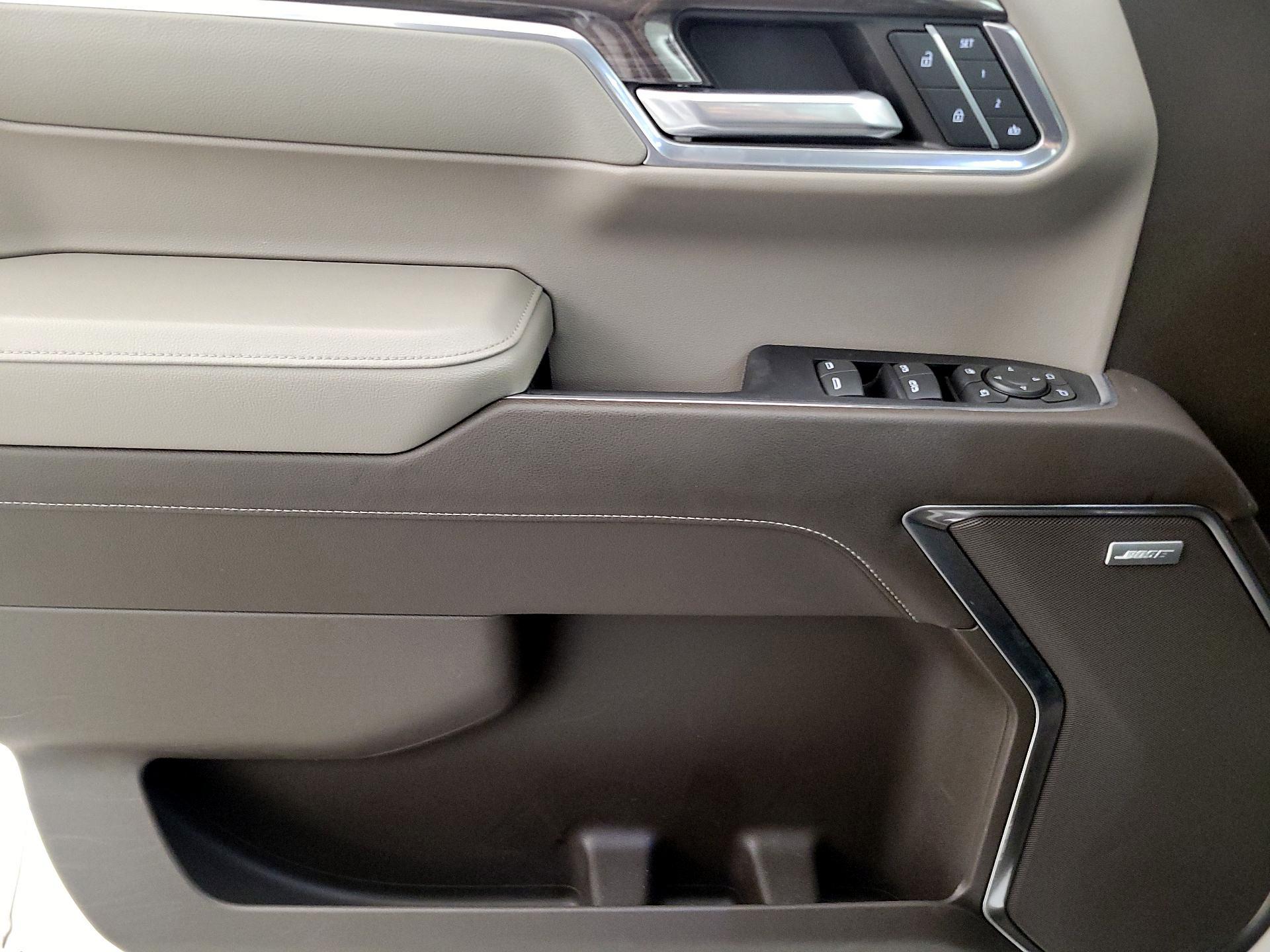 Thumbnail: 2022 Chevrolet Silverado 1500 - 12