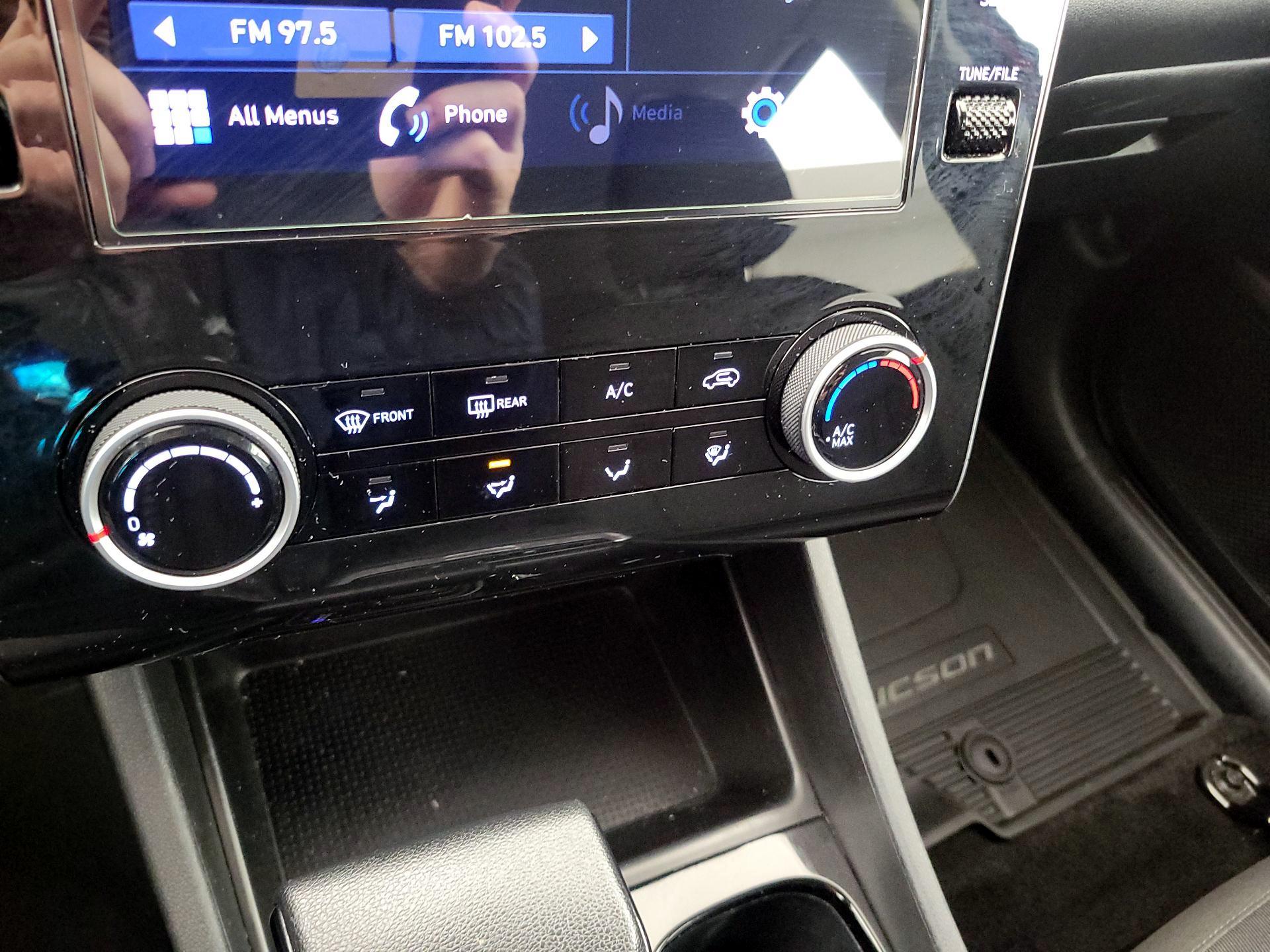 Thumbnail: 2022 Hyundai Tucson - 16