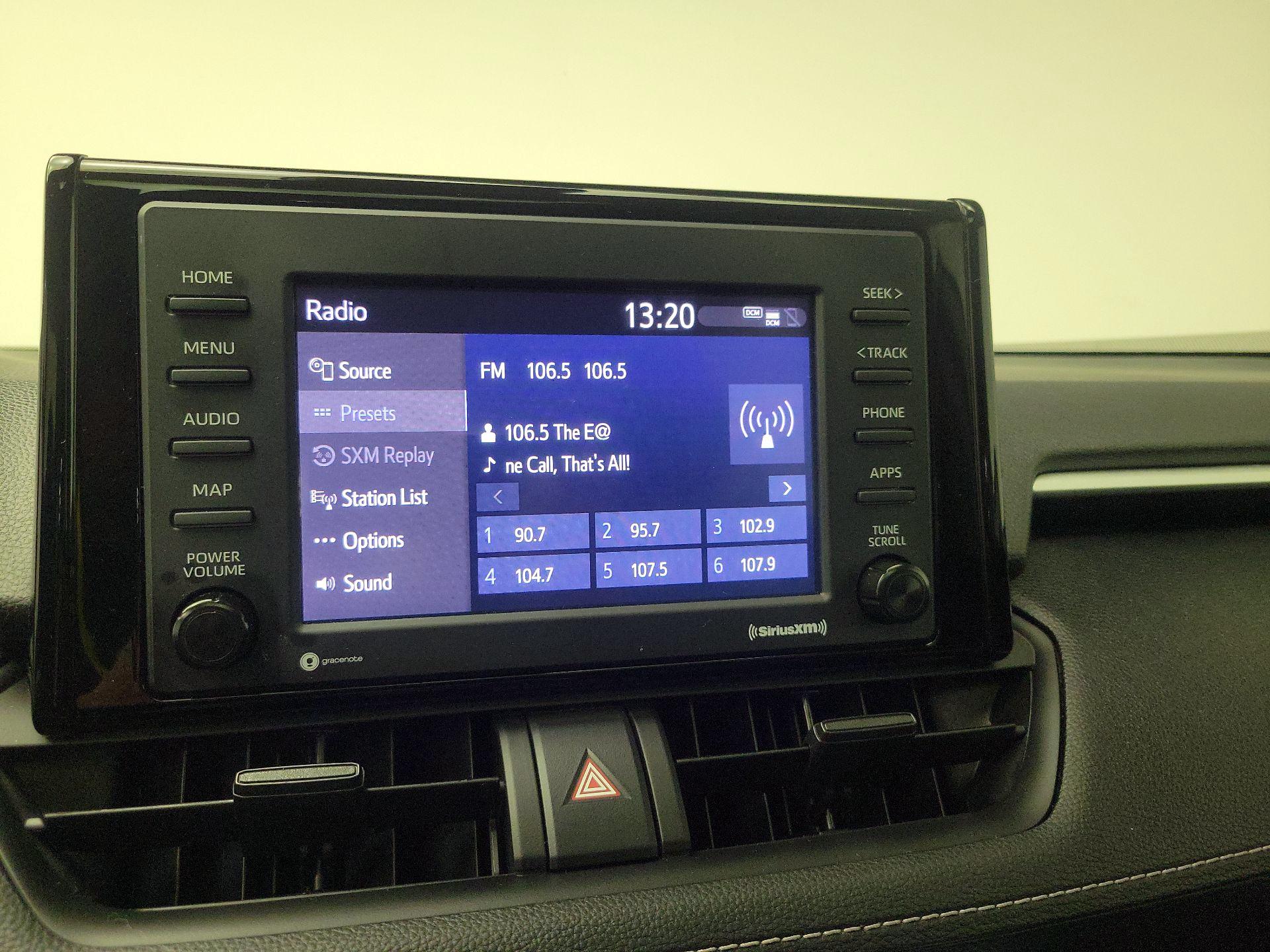 Thumbnail: 2022 Toyota RAV4 - 15