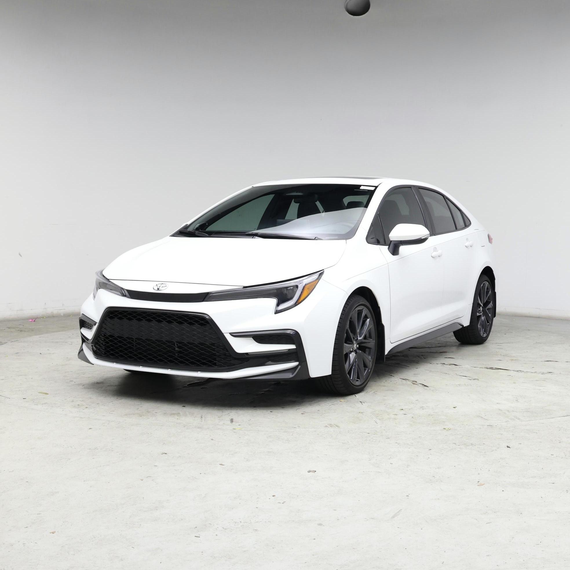 Thumbnail: 2022 Toyota RAV4 - 4