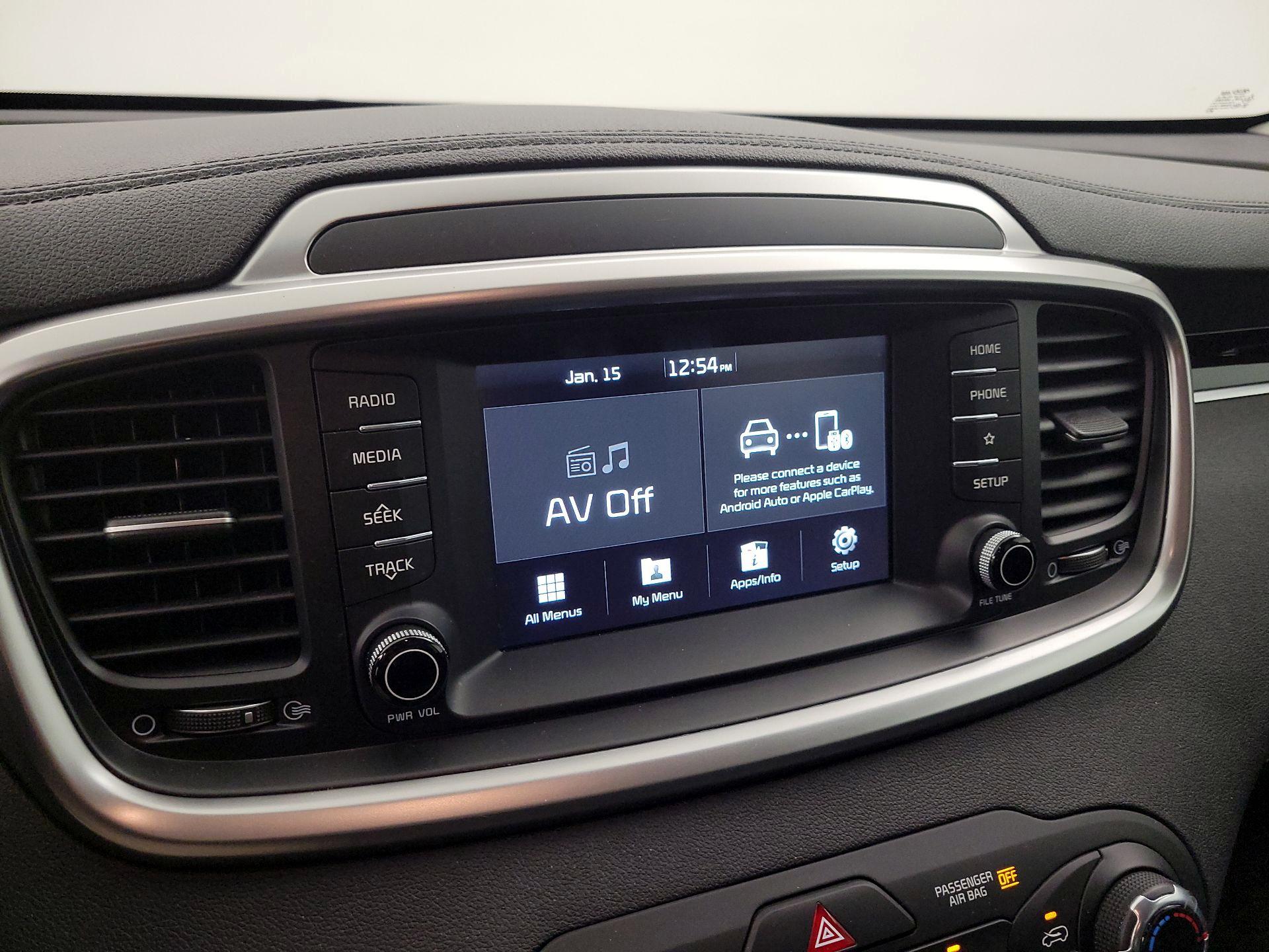 Thumbnail: 2019 Kia Sorento - 15