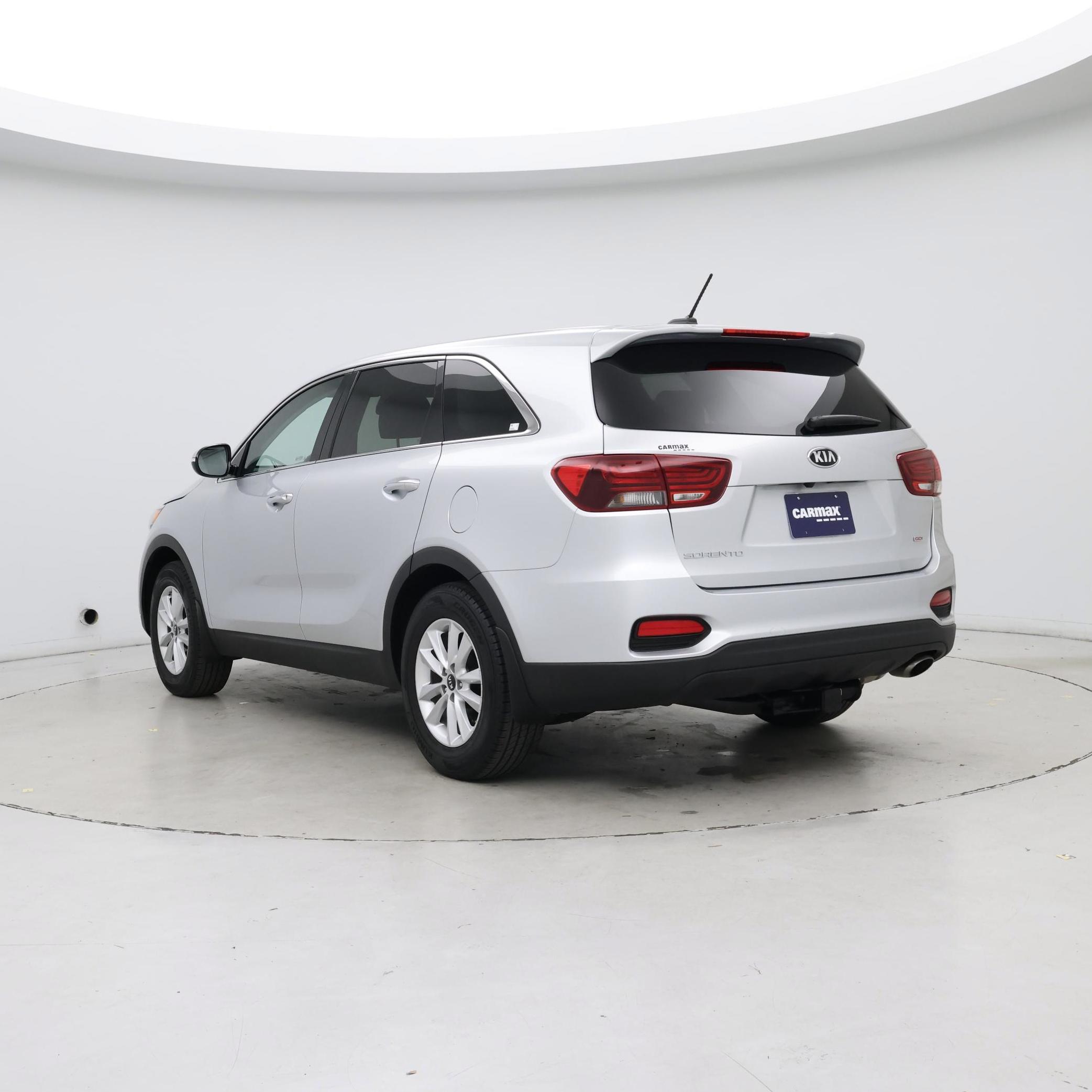 Thumbnail: 2019 Kia Sorento - 2