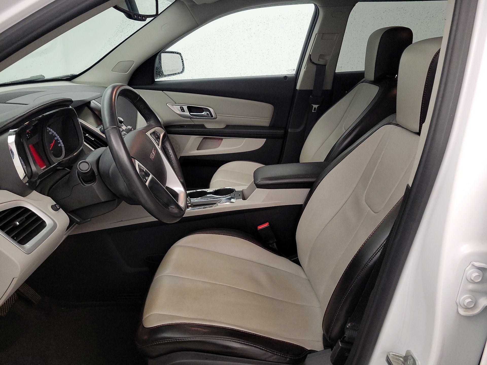 Thumbnail: 2016 GMC Terrain - 11