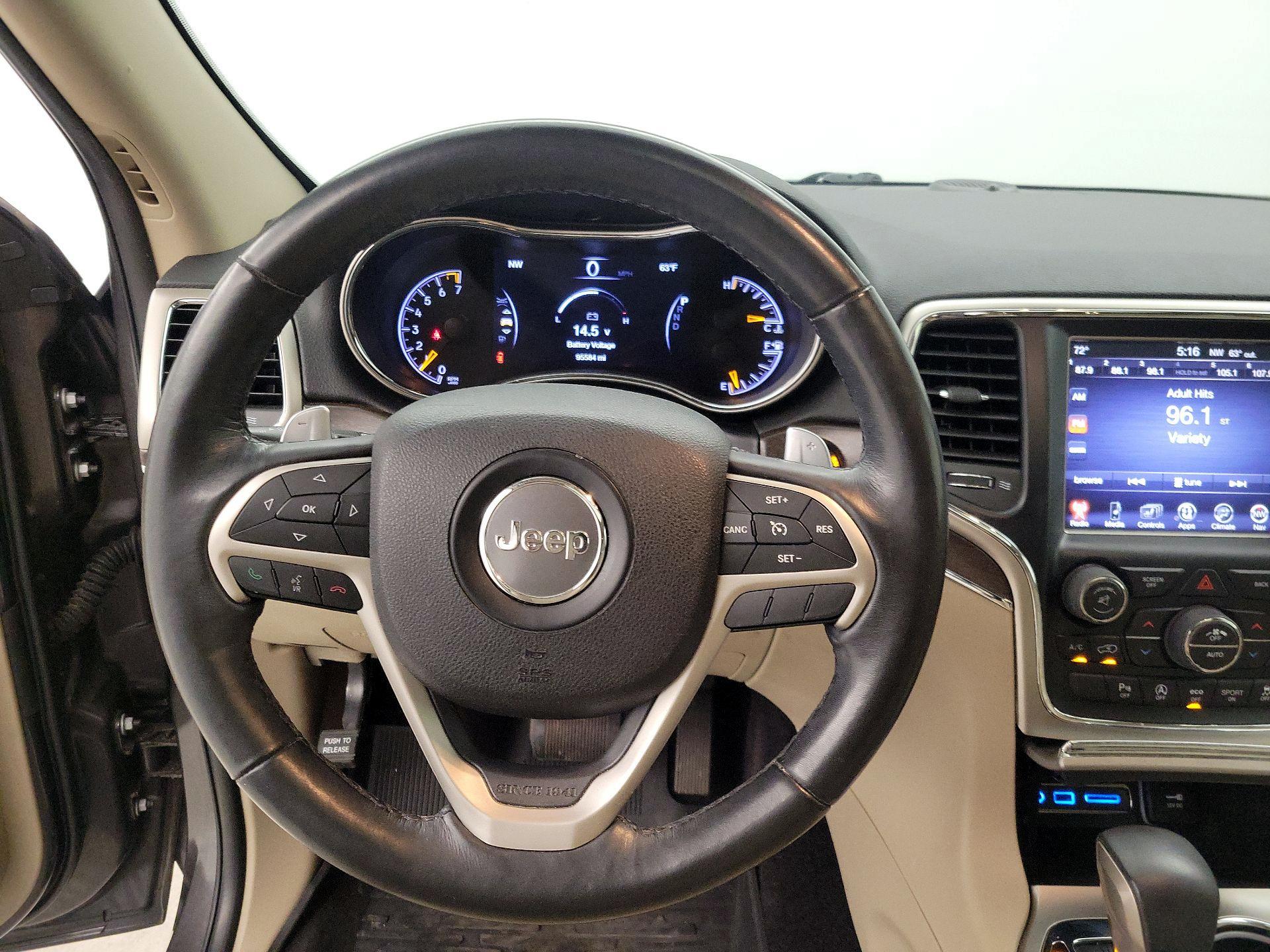 Thumbnail: 2016 Jeep Grand Cherokee - 10