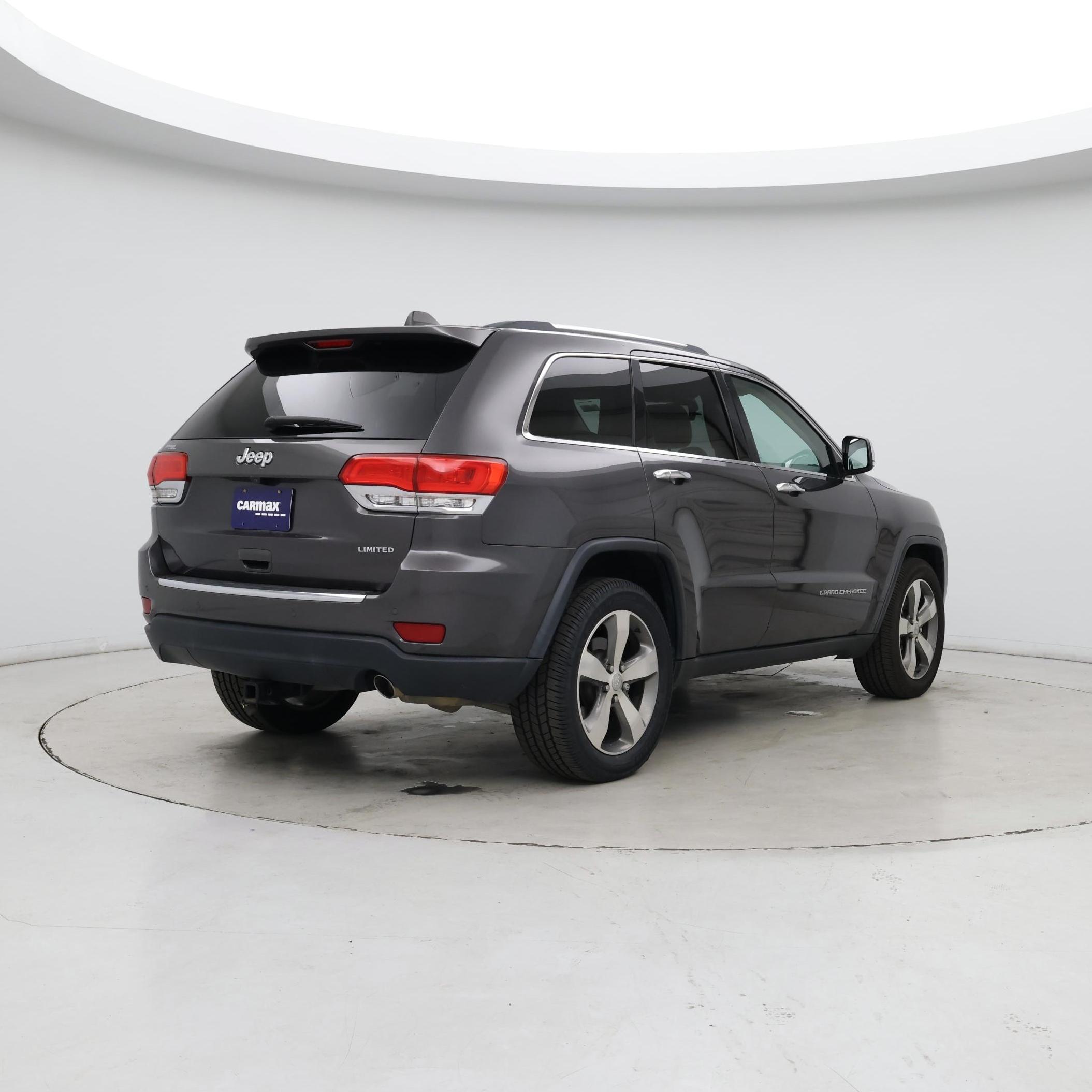 Thumbnail: 2016 Jeep Grand Cherokee - 8