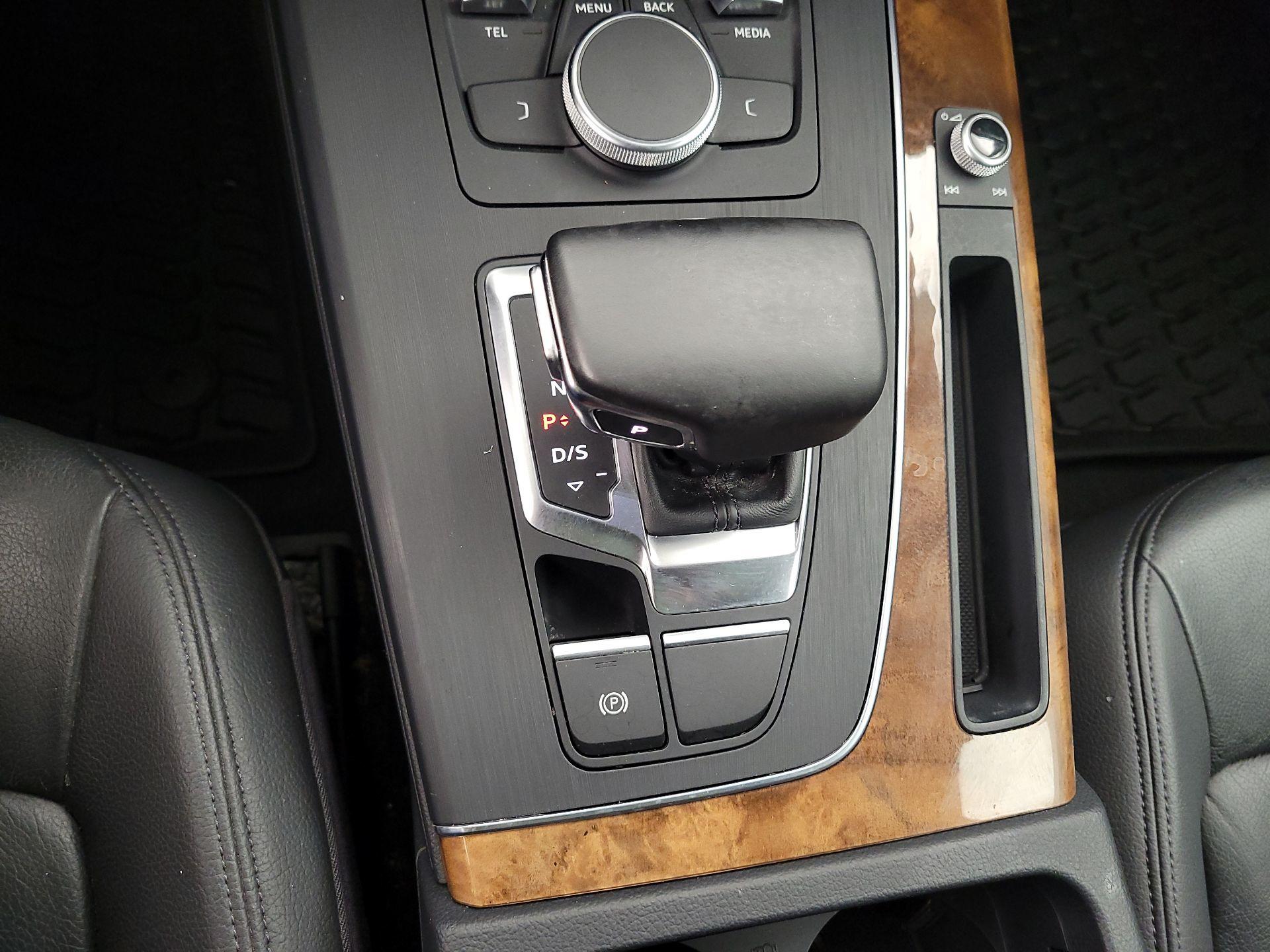 Thumbnail: 2018 Audi Q5 - 17