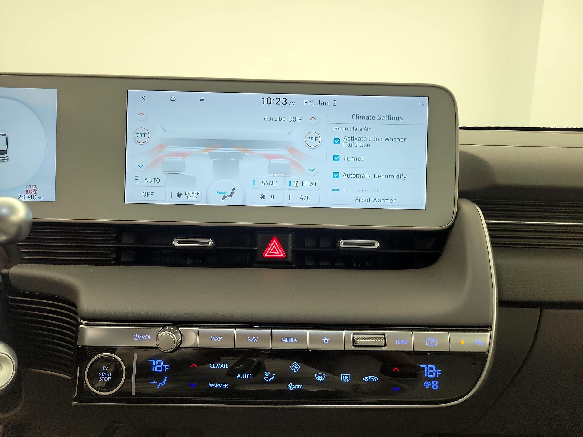 Thumbnail: 2023 Hyundai Ioniq 5 - 17