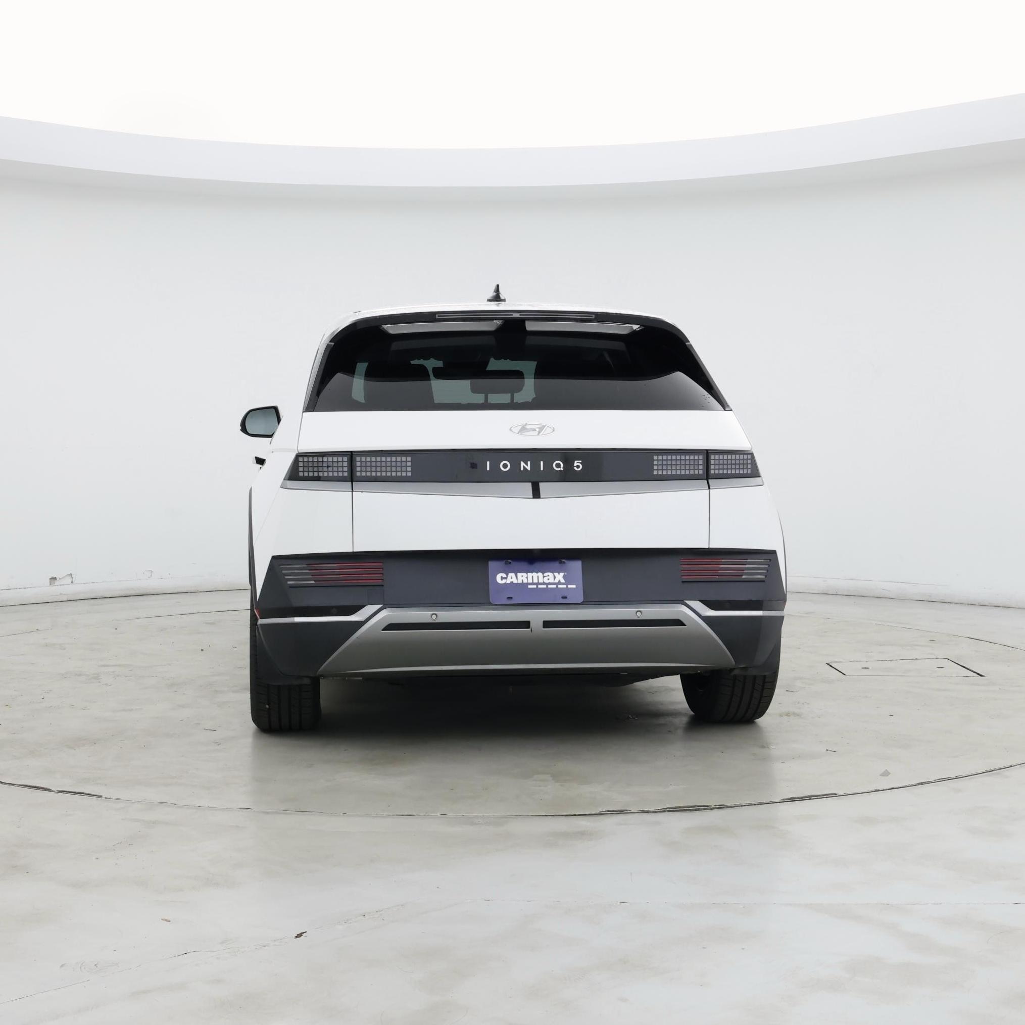 Thumbnail: 2023 Hyundai Ioniq 5 - 6