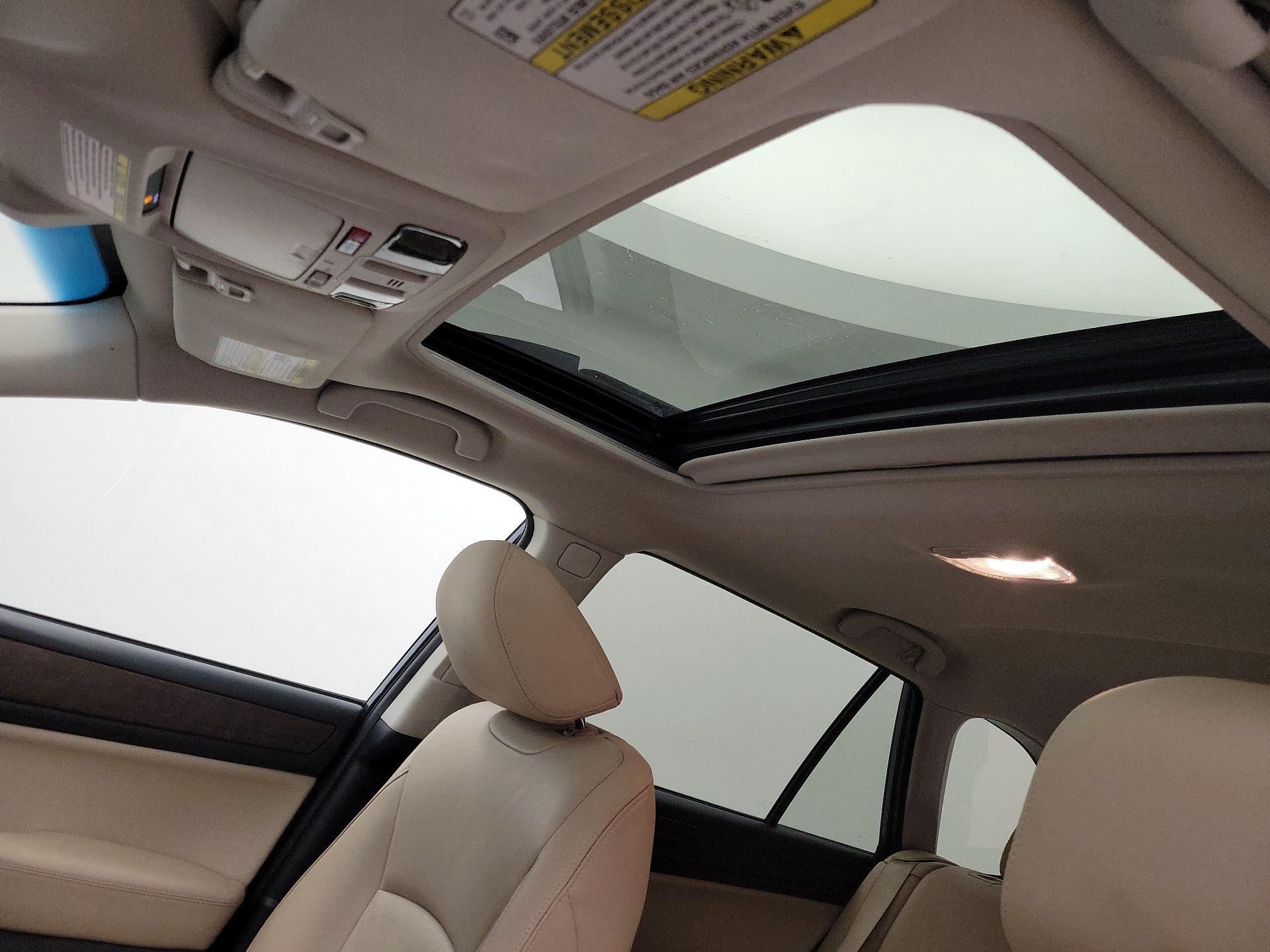 Thumbnail: 2017 Subaru Outback - 19