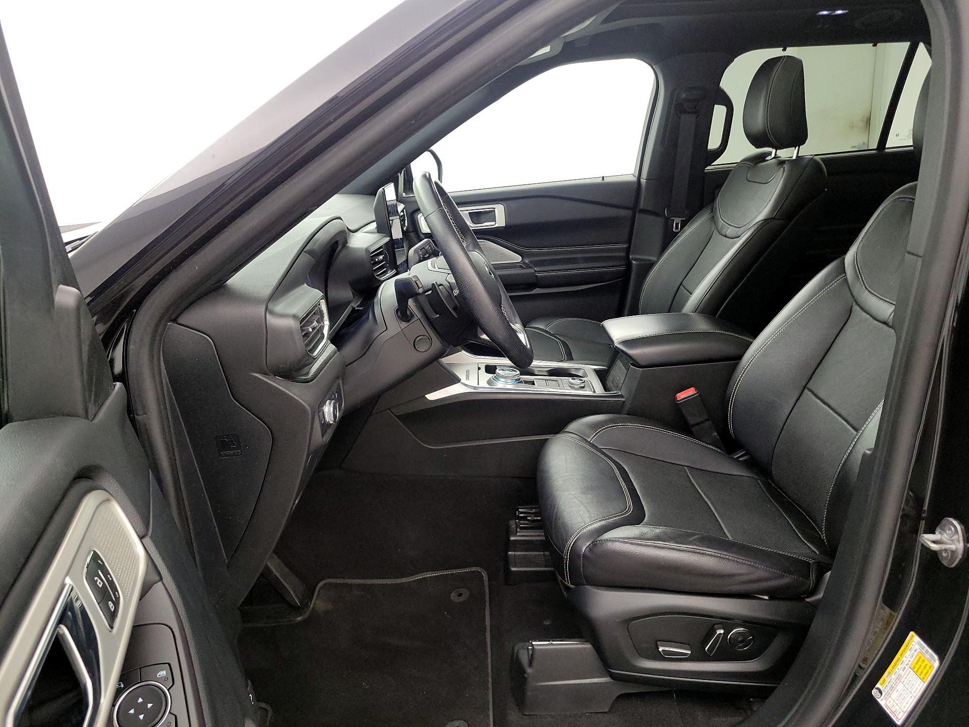 Thumbnail: 2020 Ford Explorer - 11