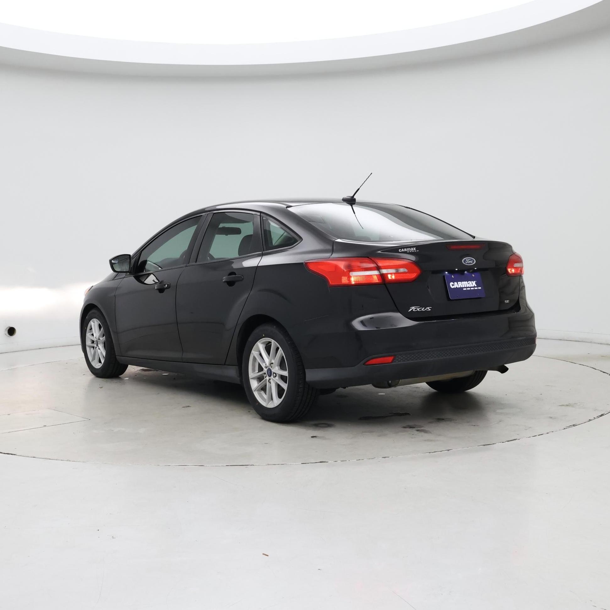 Thumbnail: 2018 Ford Focus - 2