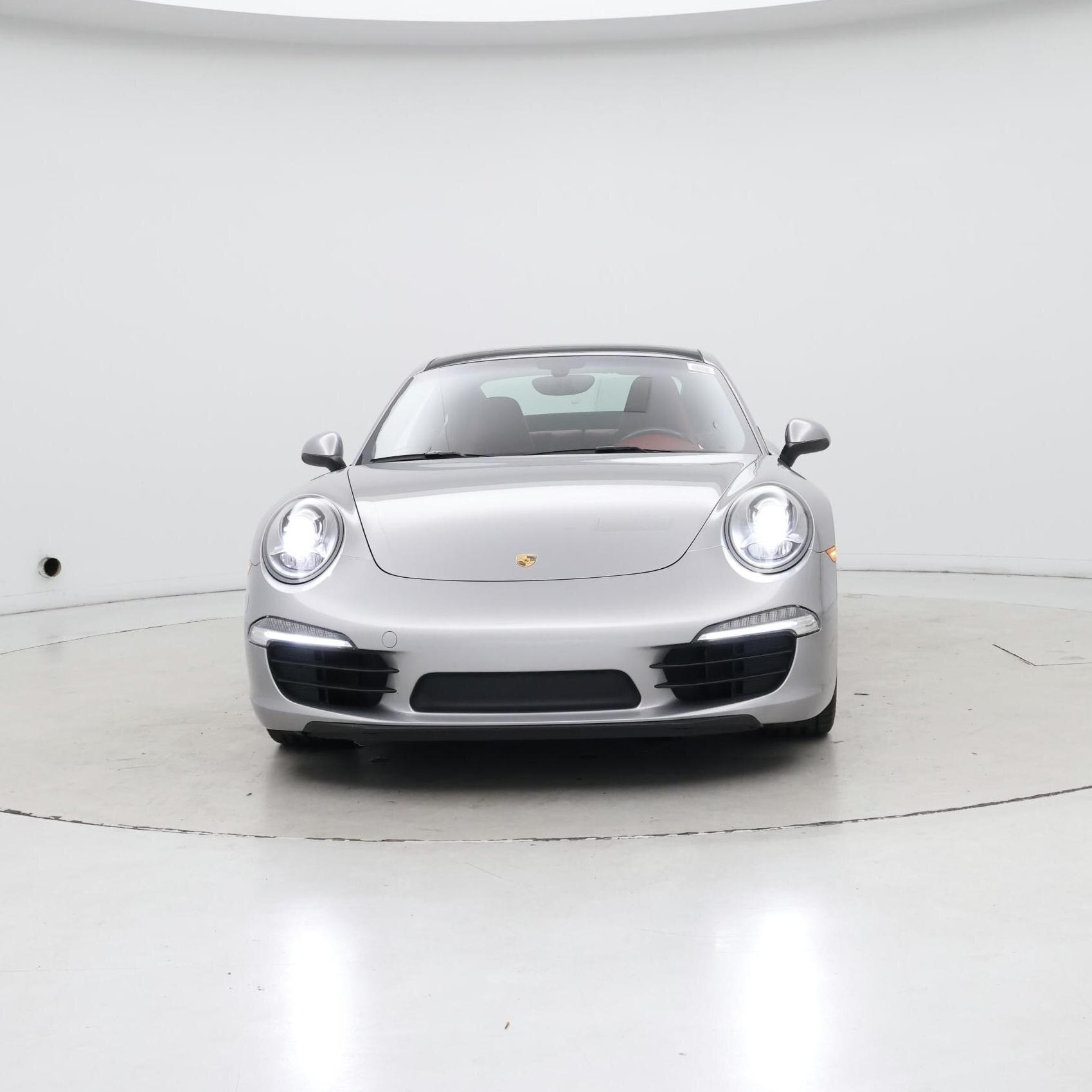 Thumbnail: 2016 Porsche 911 - 5