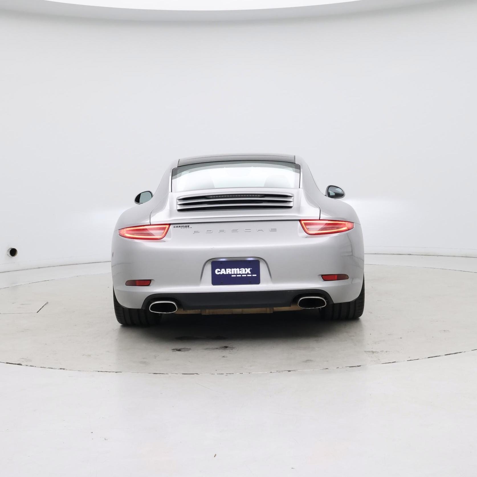Thumbnail: 2016 Porsche 911 - 6