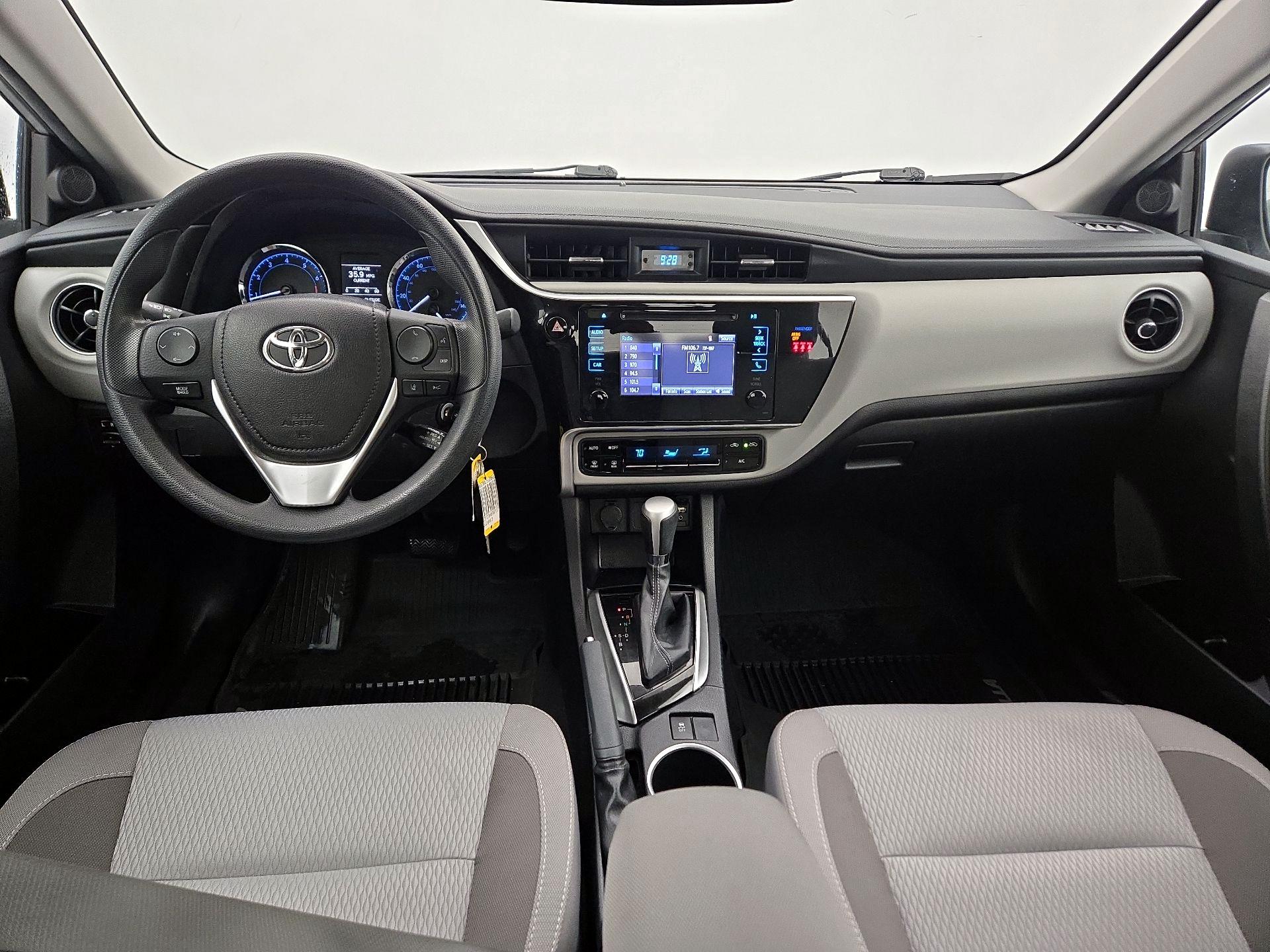 Thumbnail: 2018 Toyota Corolla - 9