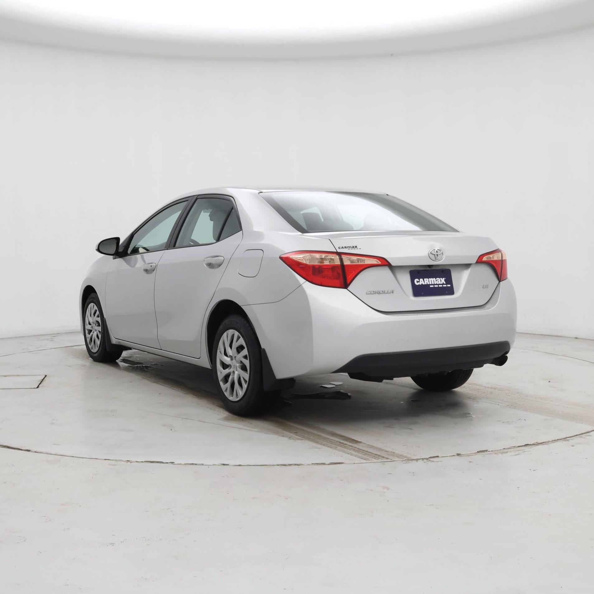 Thumbnail: 2018 Toyota Corolla - 2