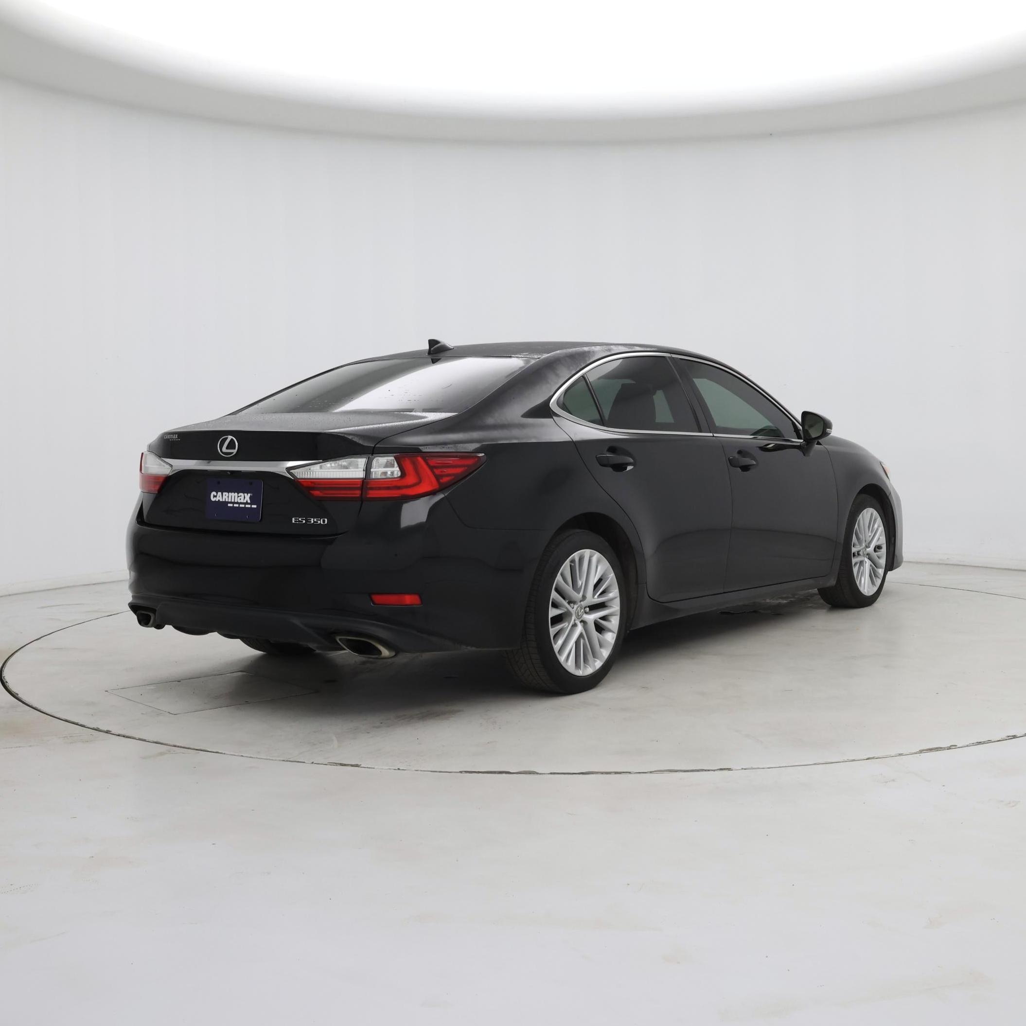 Thumbnail: 2018 Lexus ES - 8