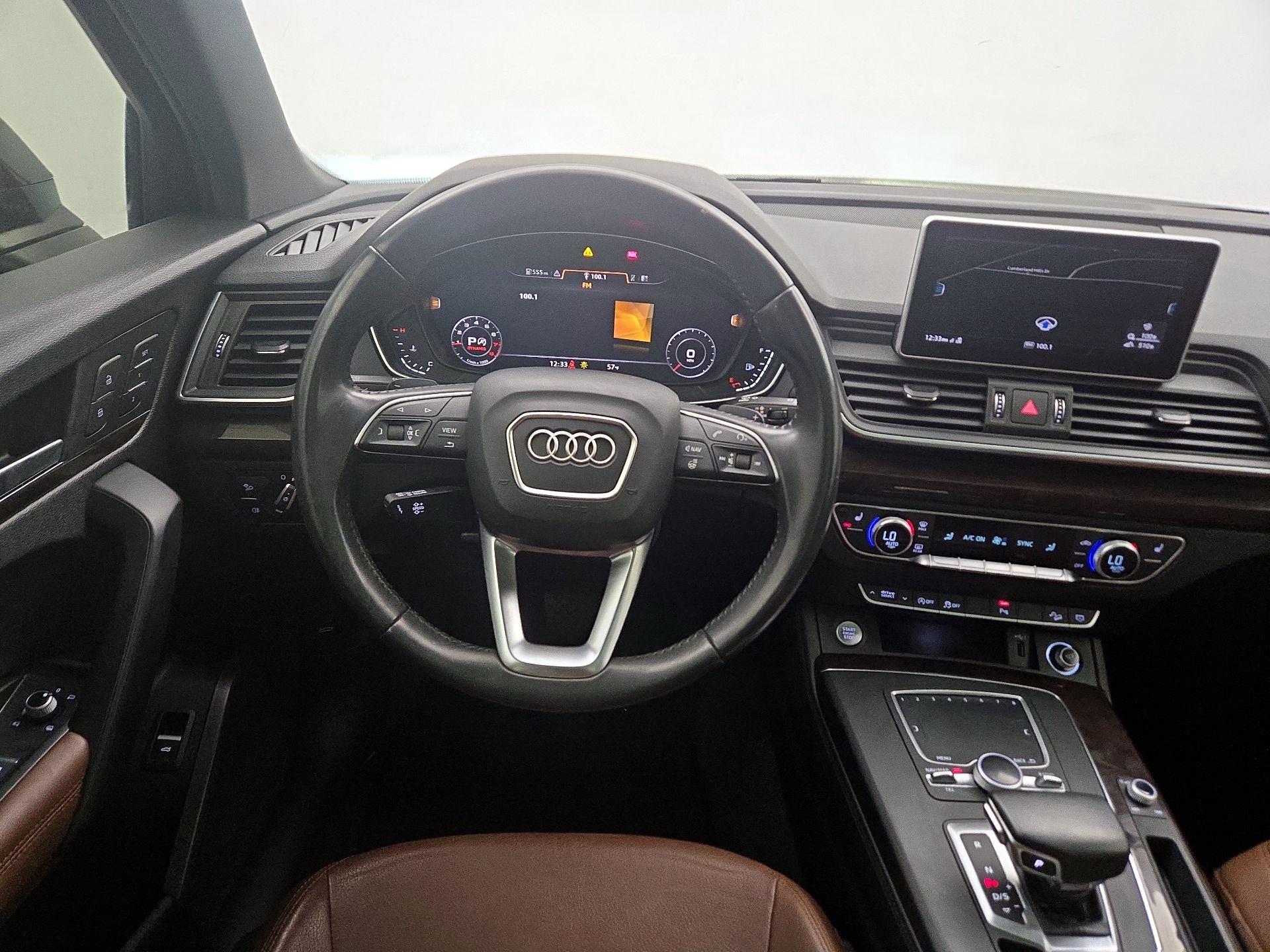 Thumbnail: 2019 Audi Q5 - 10