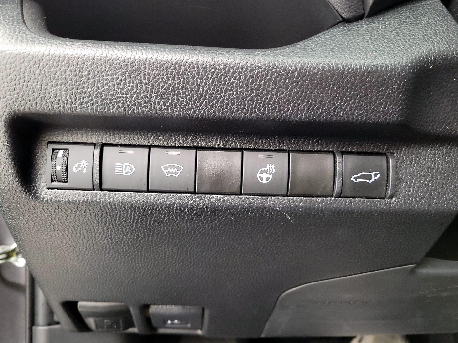 Thumbnail: 2023 Toyota RAV4 - 13